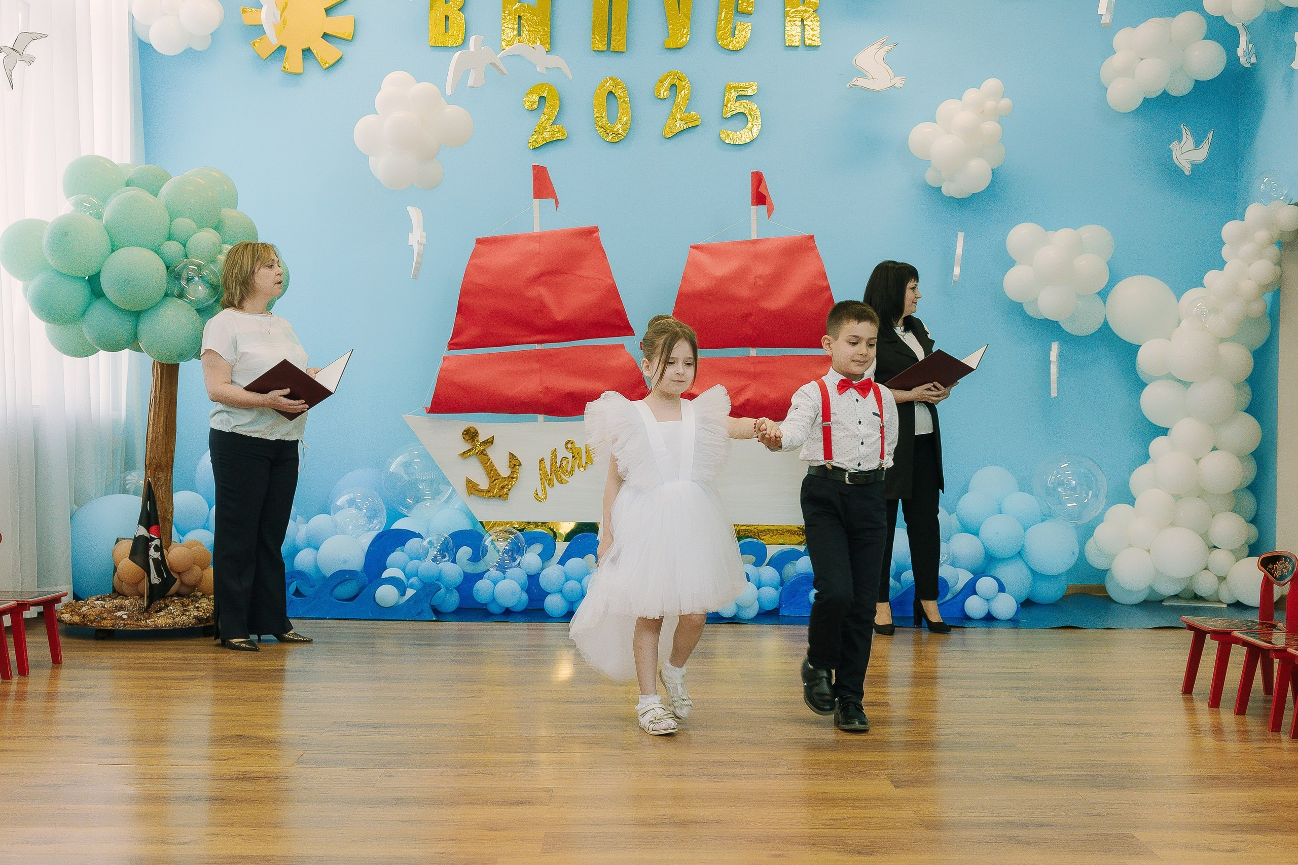 Выпускной 10 ДС. Выпускные альбомы Натальи Бутко: Новороссийск, Анапа, Геленджик