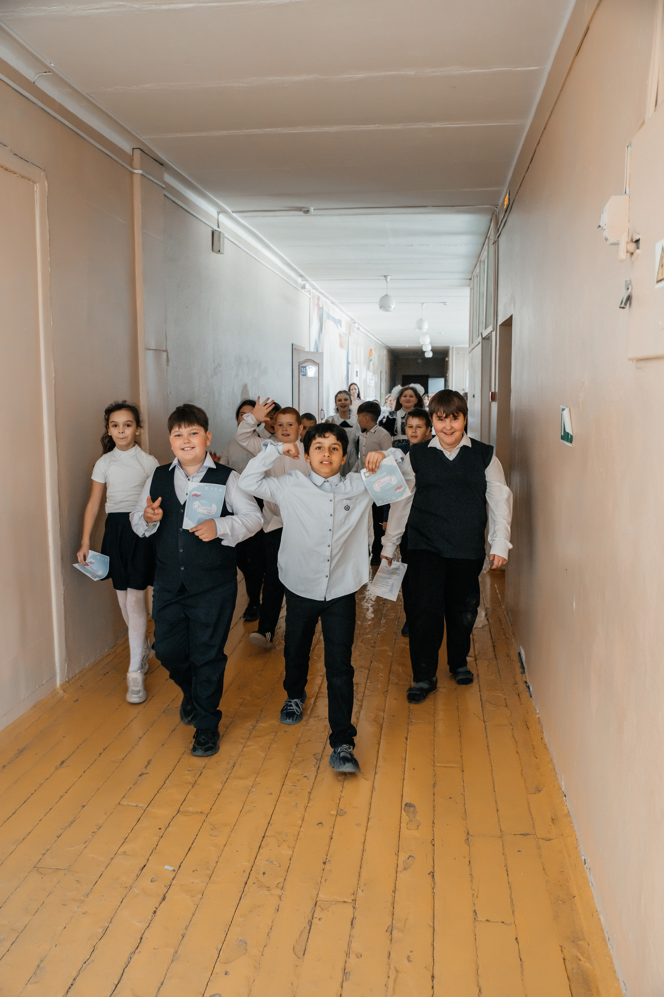 Школа № 35 — 4 класс. Фотограф Ярмишко Дарья. Выпускные фотокниги