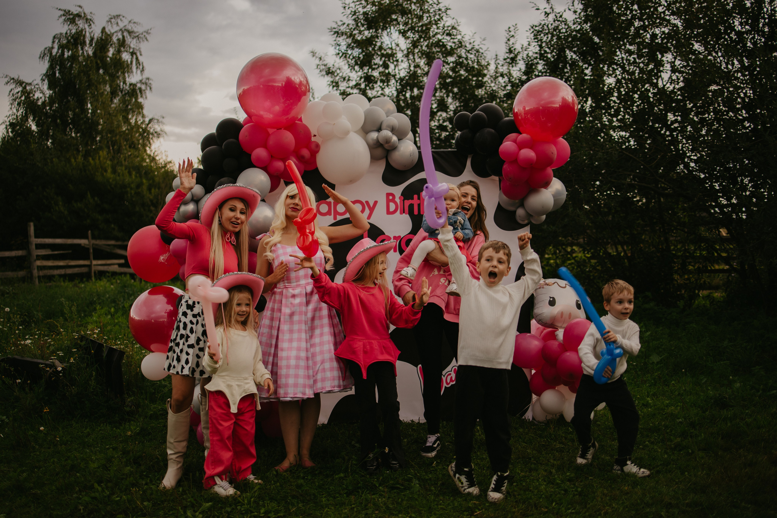Лера 2 годика. Репортажный и портретный фотограф в Санктпетербурге. Видиосъемка мероприятий в Санкт-Петербурге