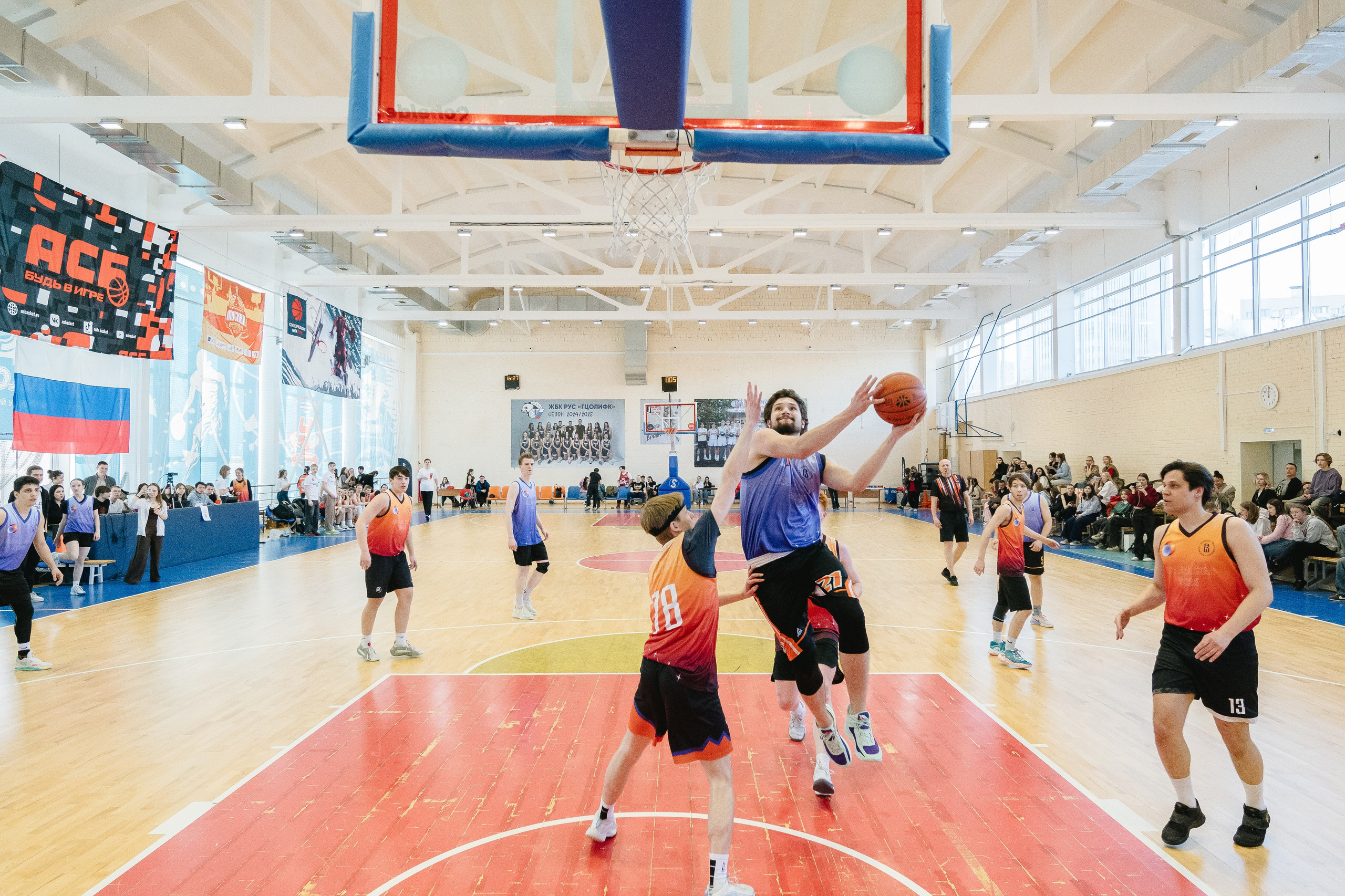 Даниил Сергеев: репортажный фотограф
