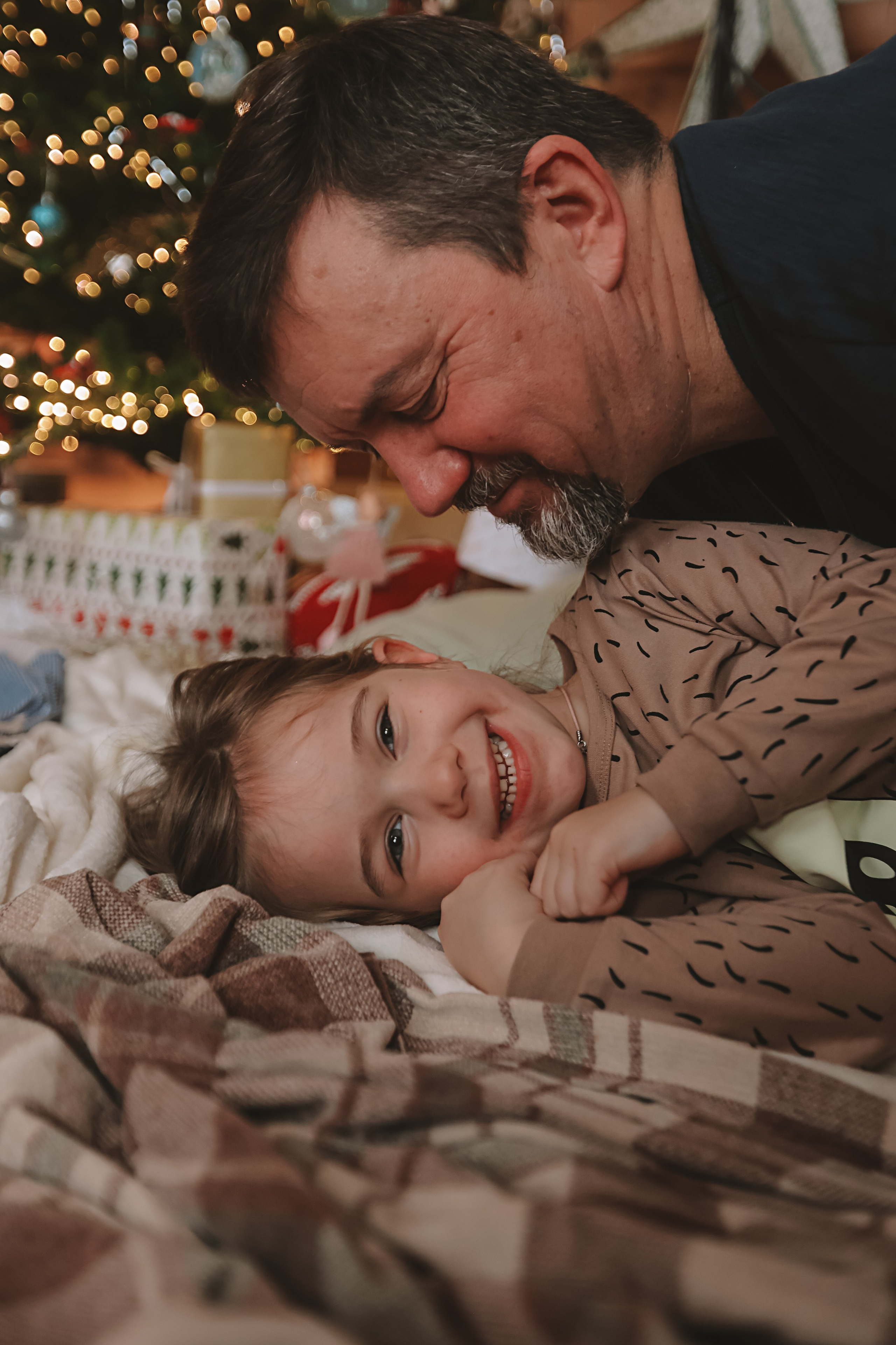 Новогодние традиции. Семейный фотограф Тюмень, фотограф на роды Салмина Мария