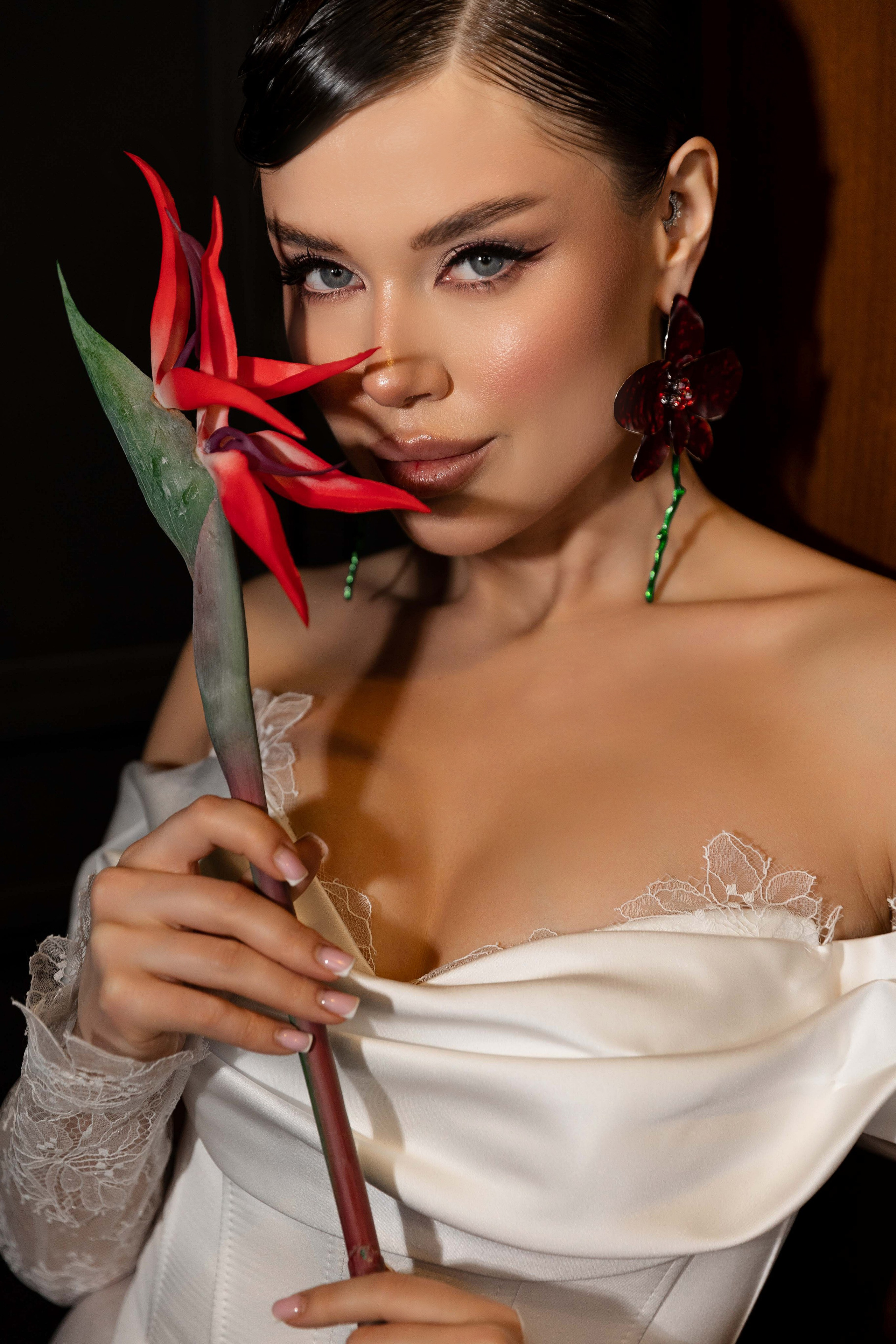 Анна. Я Ира и я фотографирую свадьбы более 10 лет