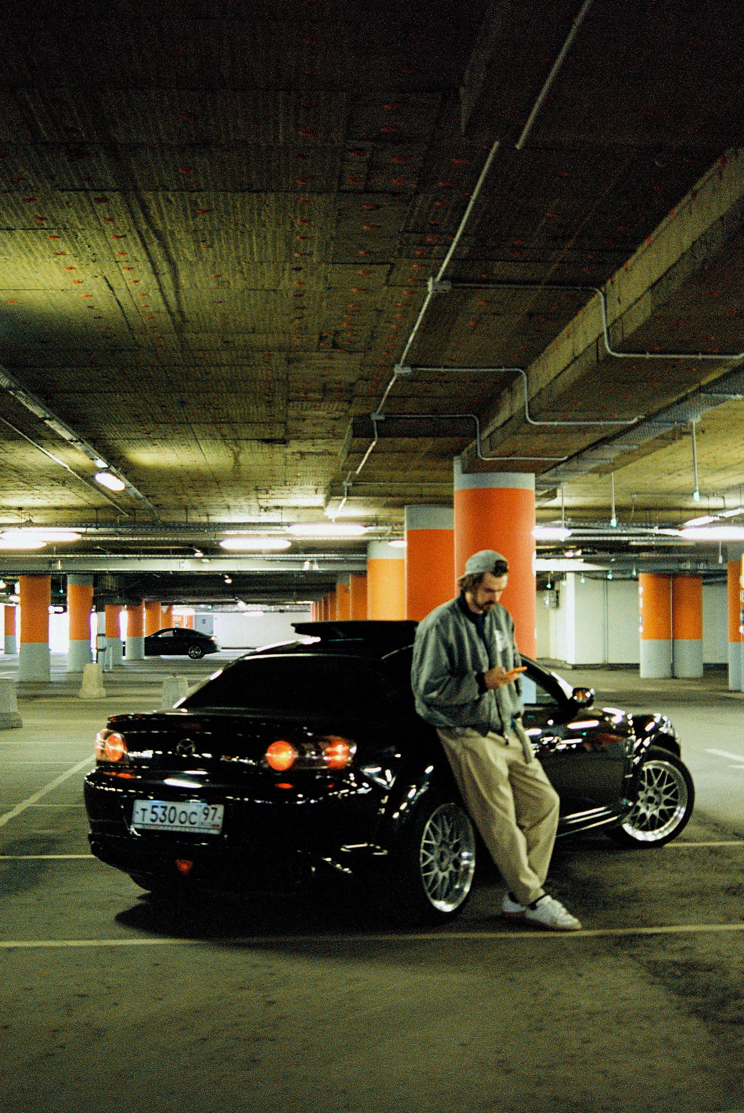 CARS. ANNA — PHOTOGRAPHER