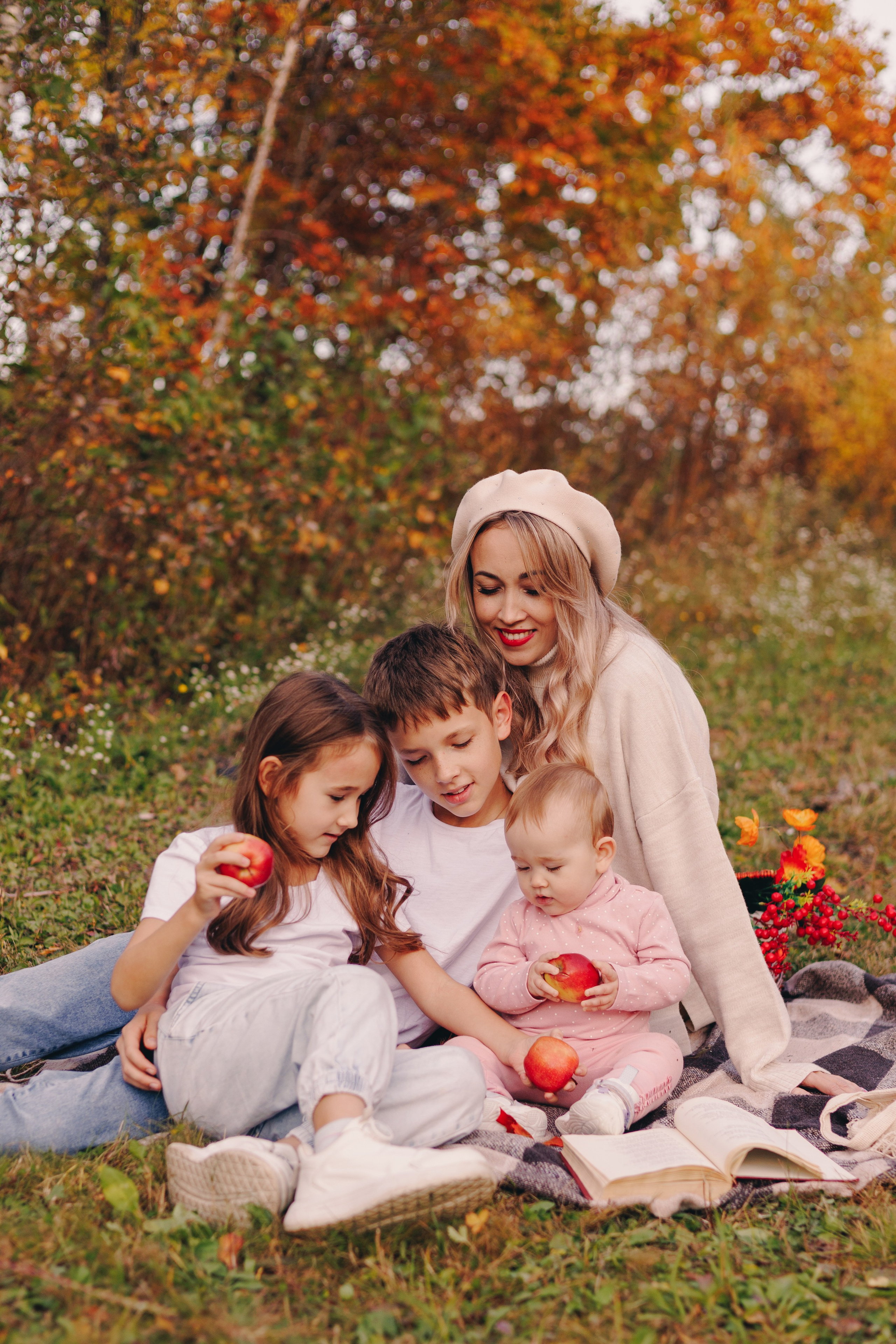 Детский семейный фотограф. Детский и семейный фотограф  Биробиджан Оля Светагор