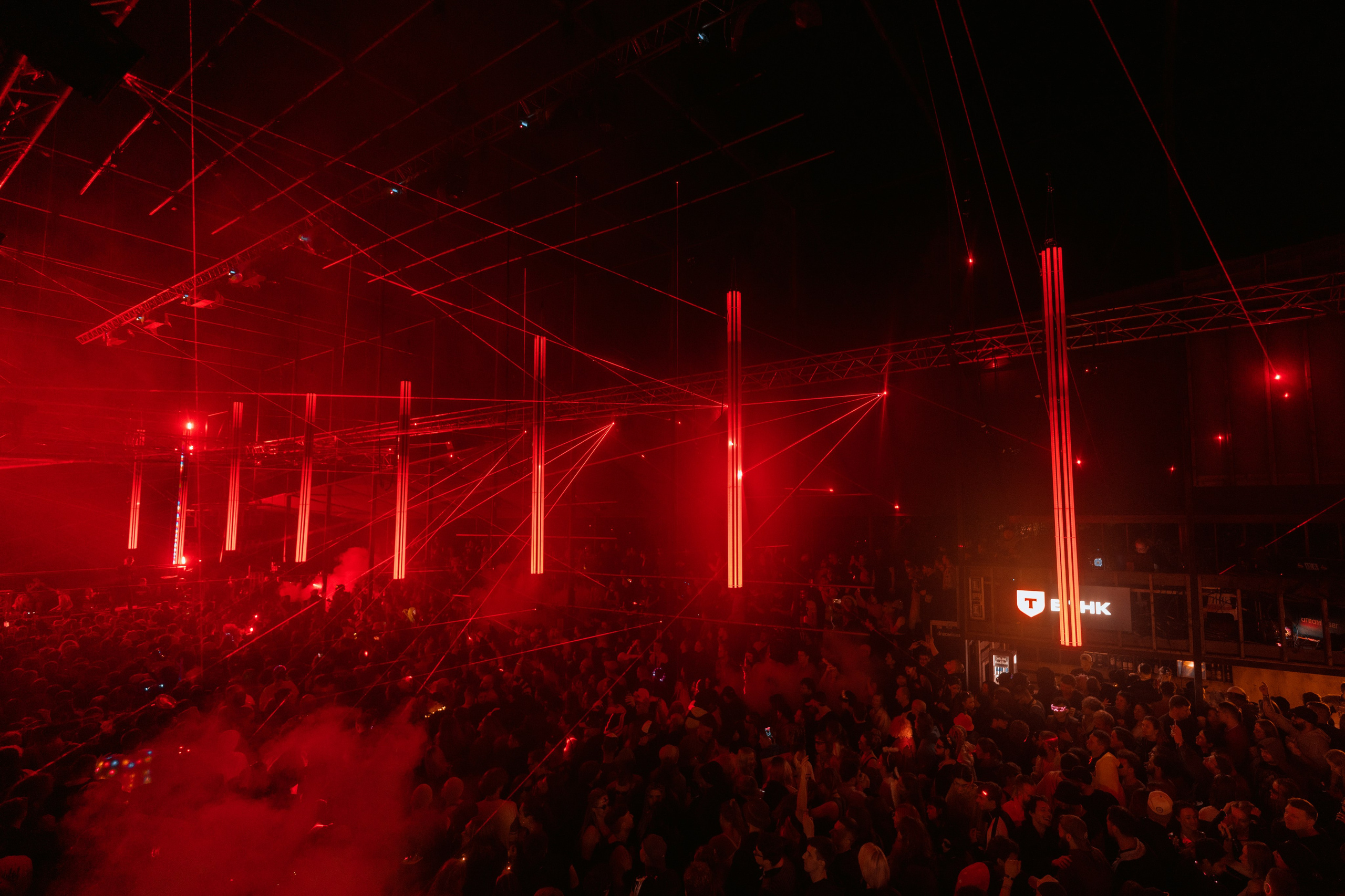 Signal 2024. @tomrus: Рустам Шагиморданов — фотограф