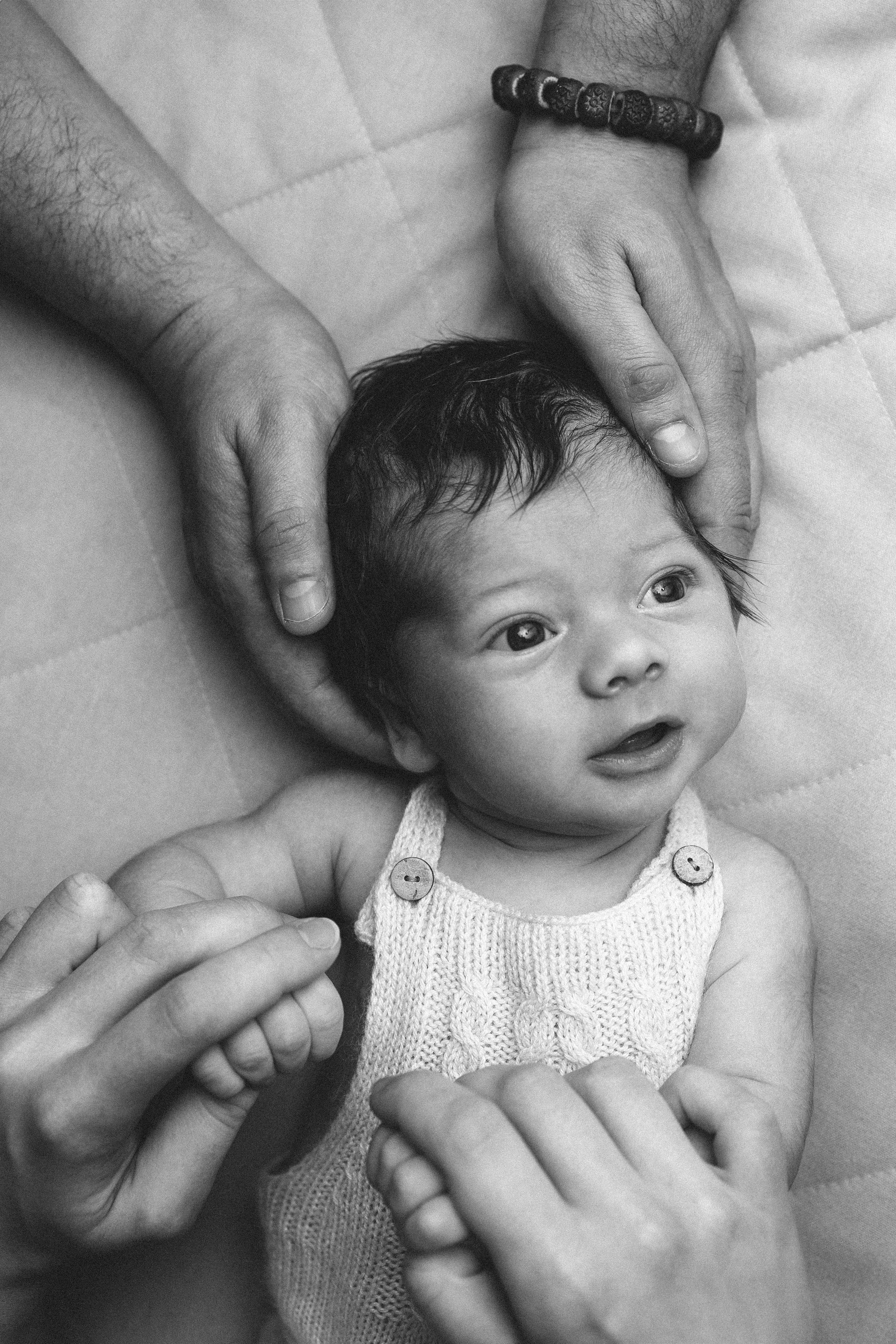 Новорожденные малыши. Фотограф Елена Зуйкова