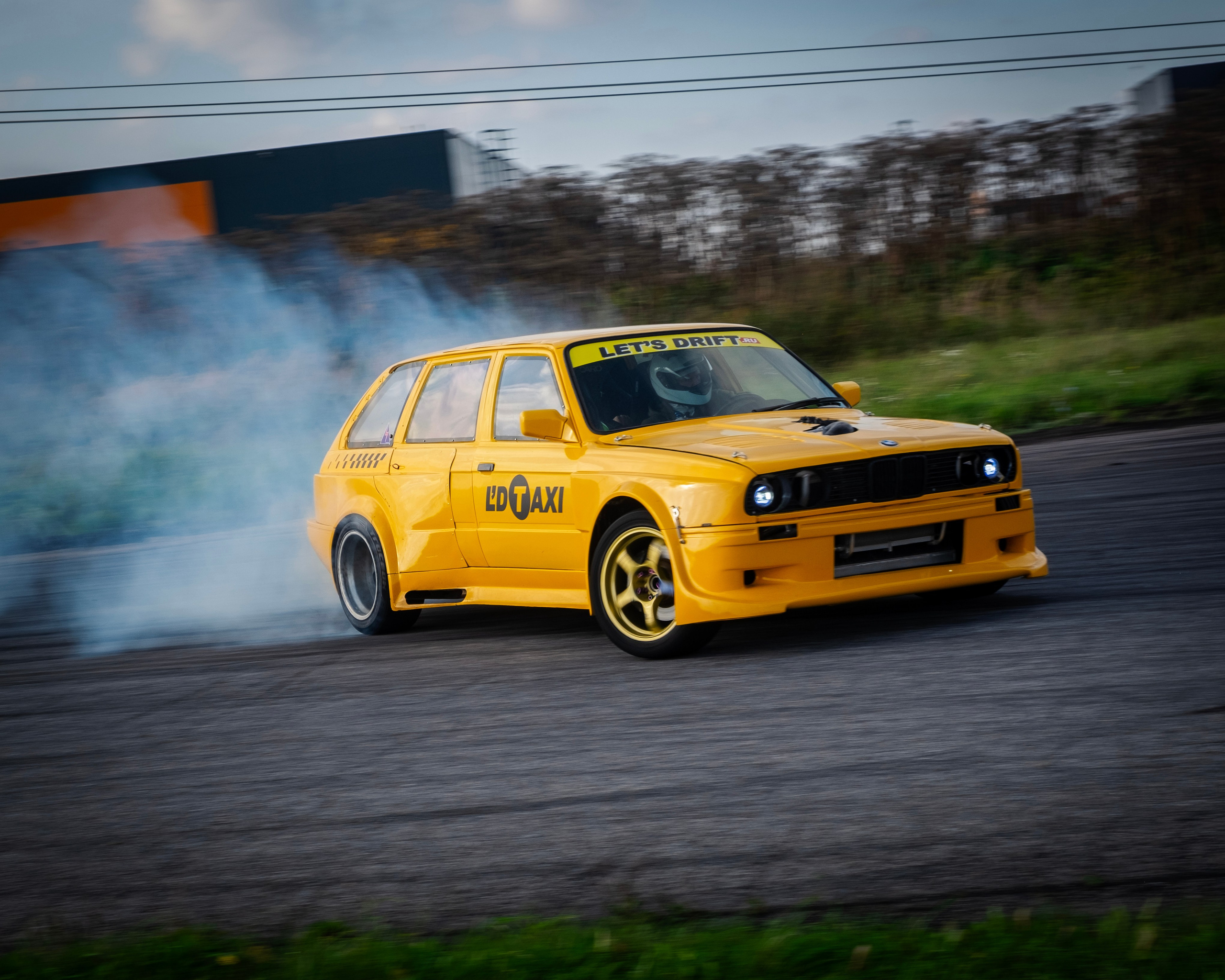AUTODROM FEST 21.09.25. Автомобильные фотографии и рисунки в Санкт-Петербурги Пашков Дмитрий