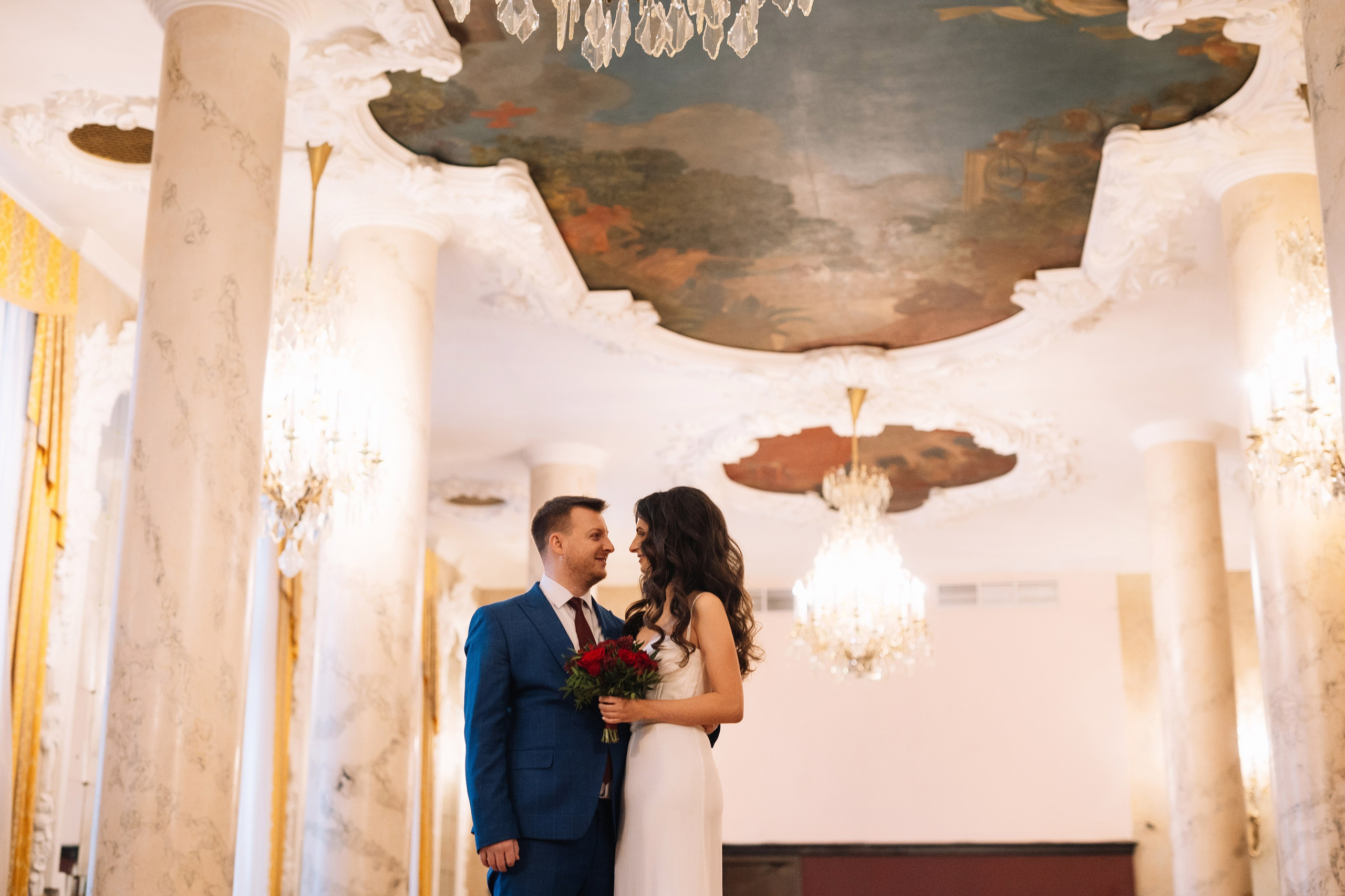 Свадебная фотосессия Лилии и Романа, прогулка в центре Москвы. Свадебный фотограф в Тамбове Павел Четвертков