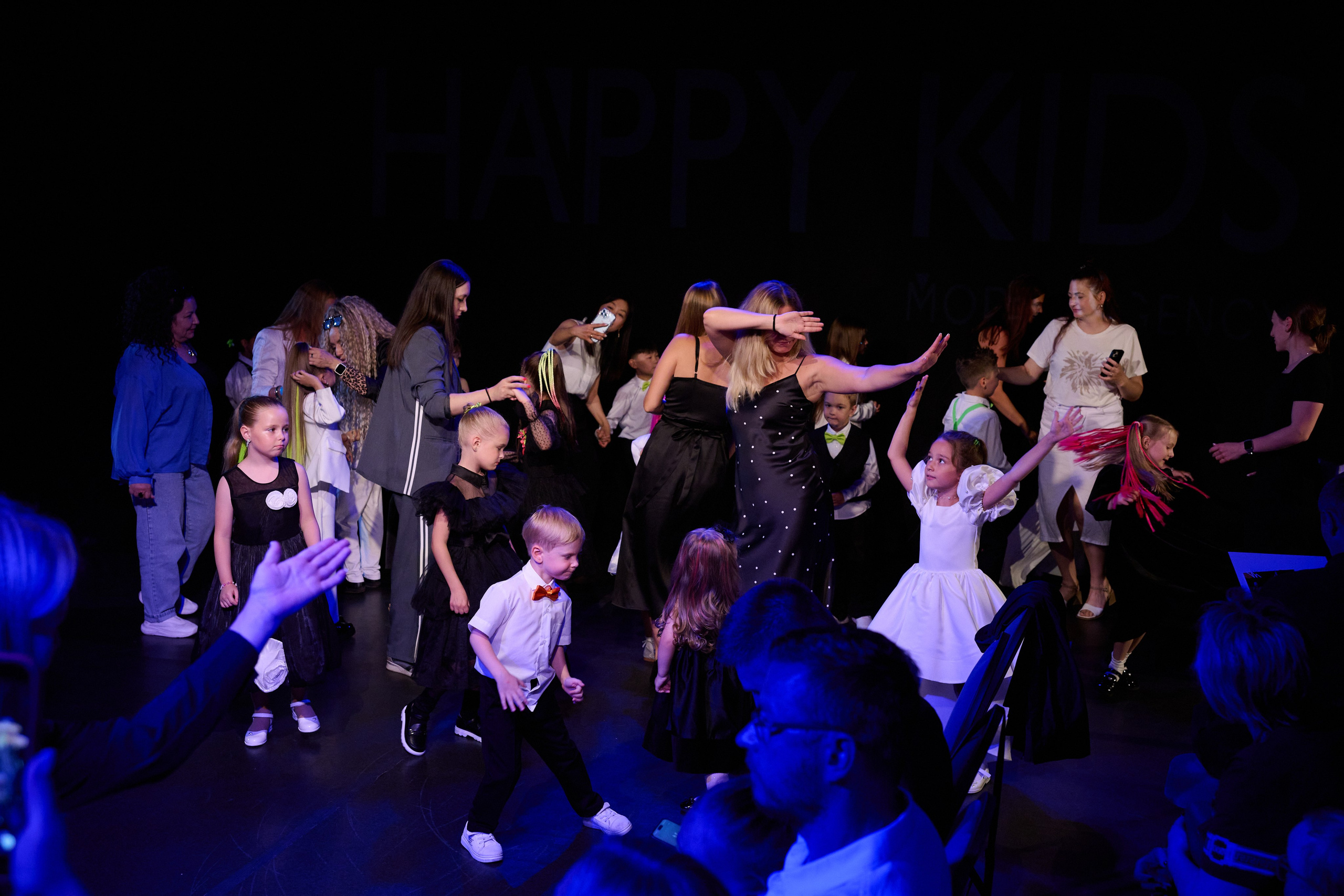 Выпускной модельной школы Happy Kids. Портретный фотограф Санкт-Петербург Владимир Веселов
