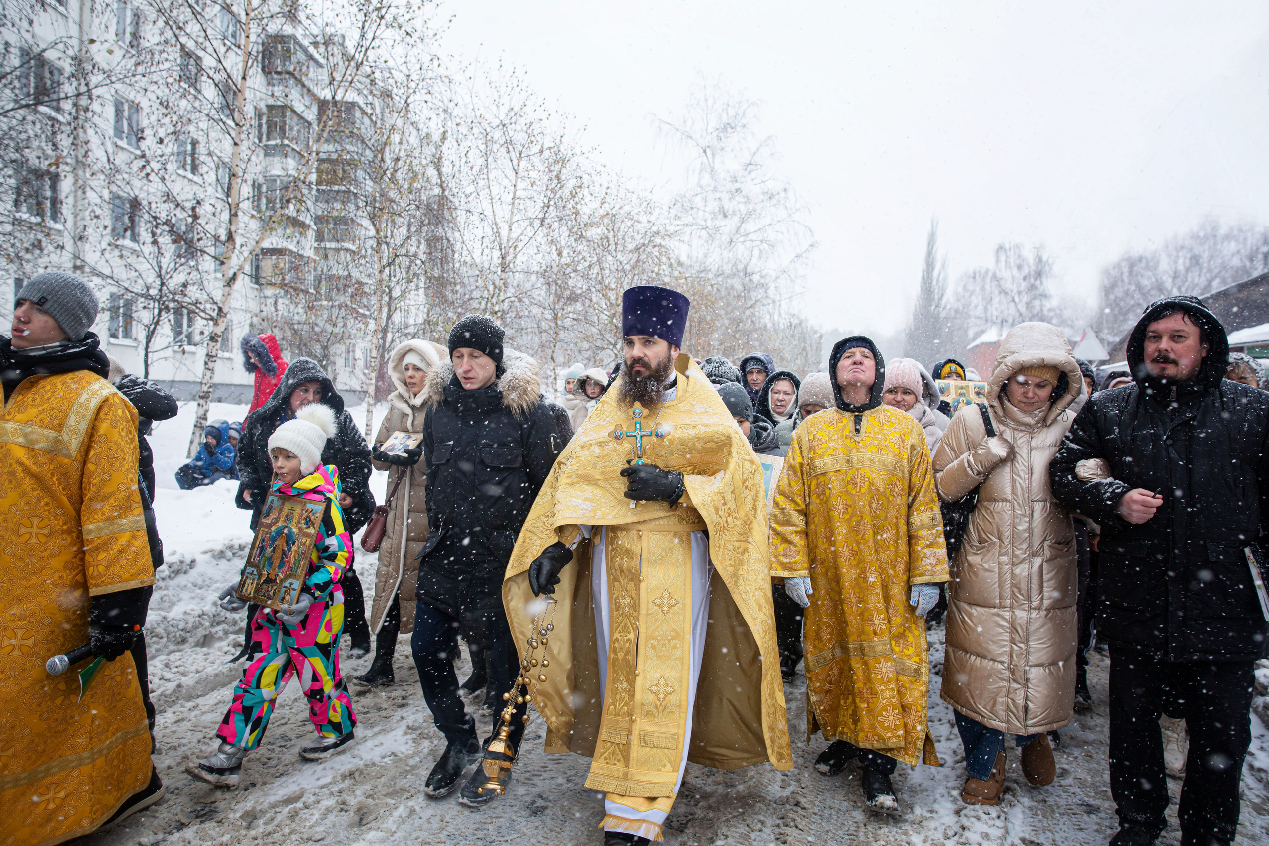 Крестный ход по д. Островцы Раменского городского округа. Семейный и детский фотограф Анна Петракова
