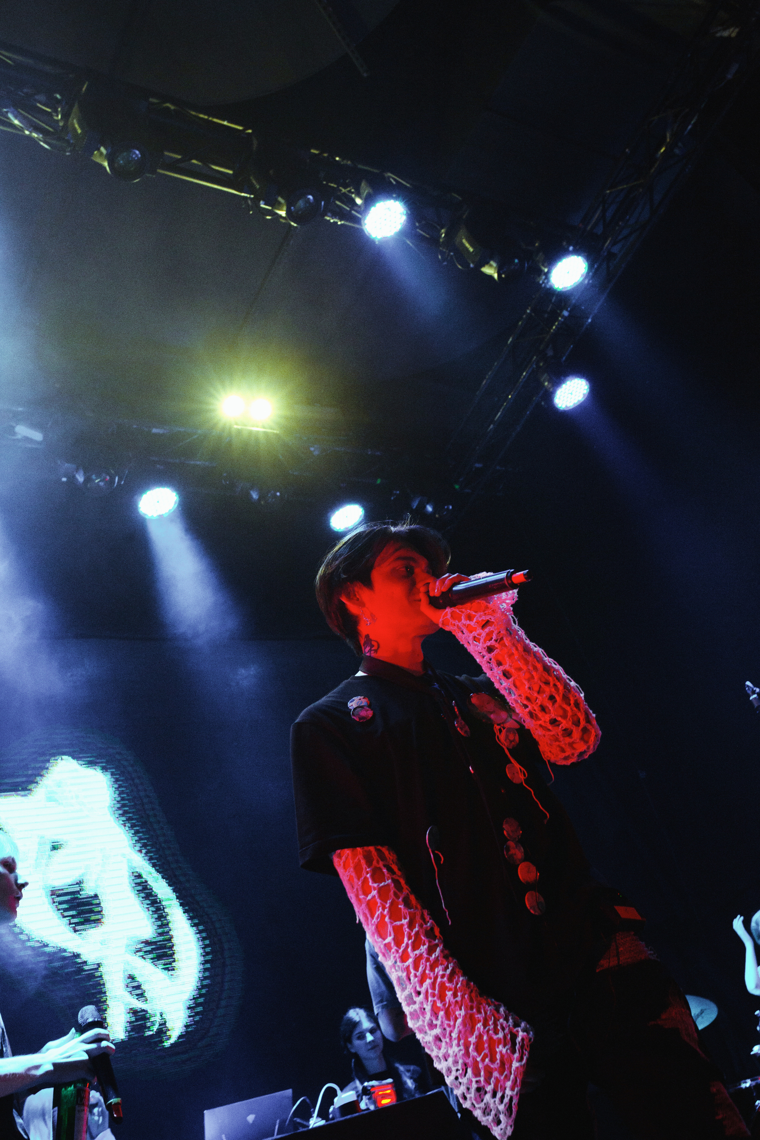 17 SEVENTEEN. Kayala