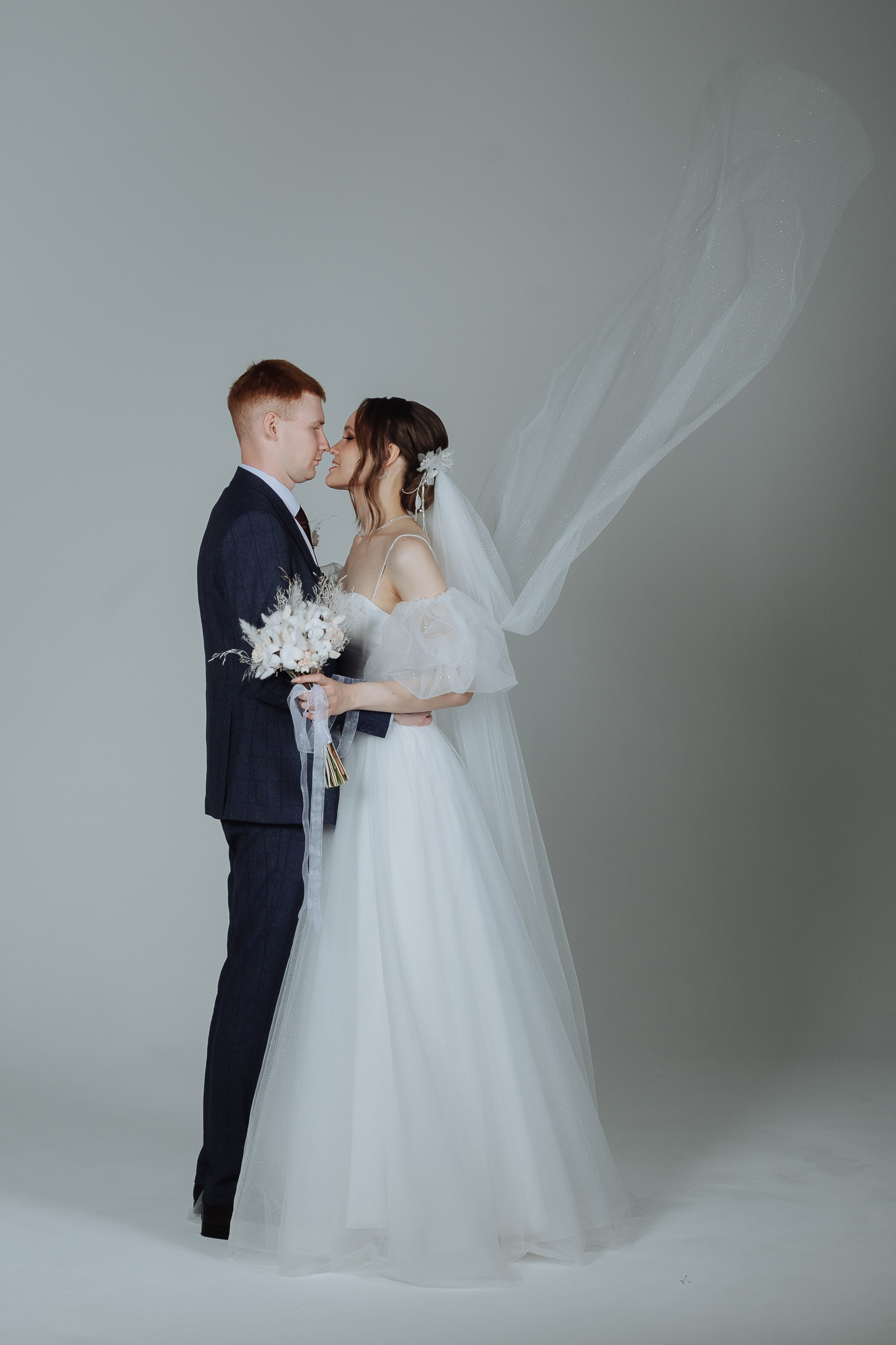 Свадебная съёмка для Ирины и Николая. Сборы в отеле. Свадебный и семейный фотограф г. Ярославль Савинская Анастасия