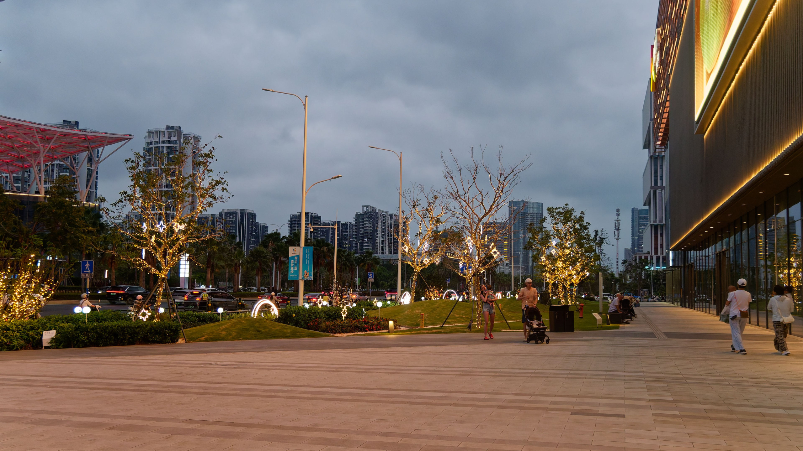 Хайнань 2026, Санья, Торговый центр «Joy City». Фотопрогулки по Миру