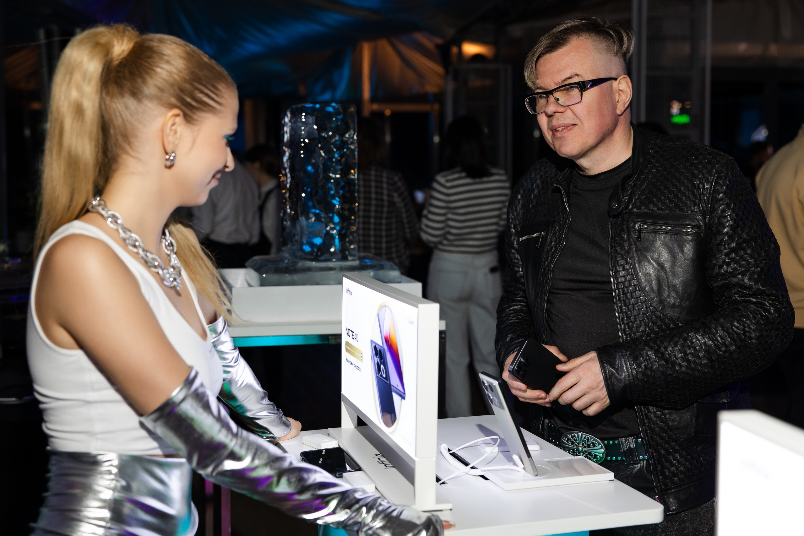 Презентация Infinix. Свадебный репортажный фотограф в Москве