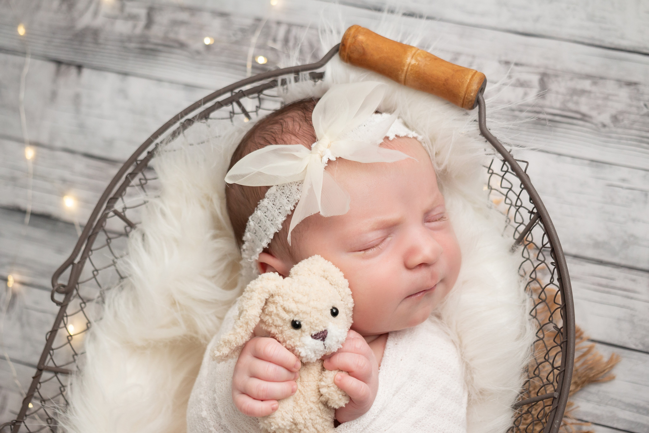 Классический стиль newborn. Фотограф новорождённых Анапа Елена Кушнарь