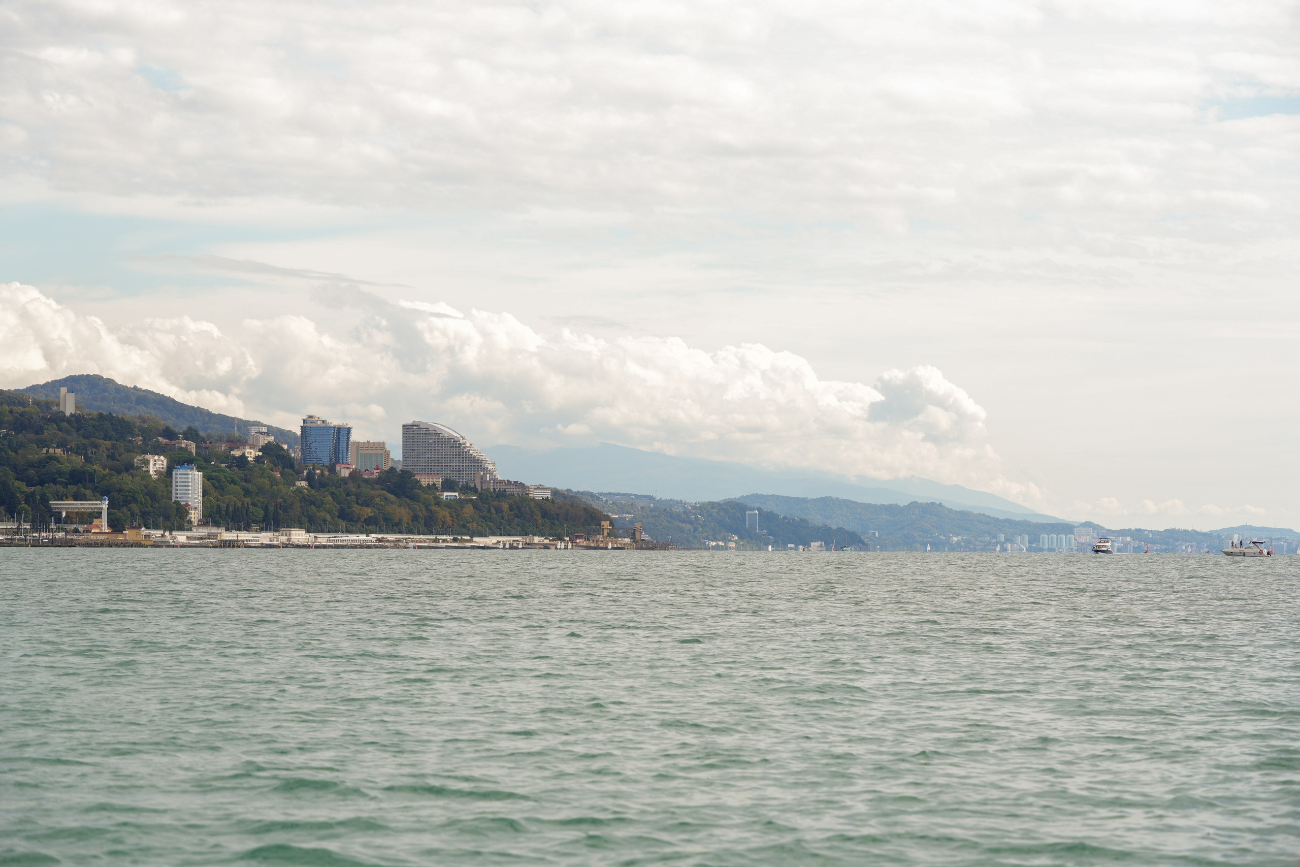 Яхтенная регата для компании Агрегатка. Репортажный фотограф в Красной Поляне и Сочи Павлюченко Екатерина