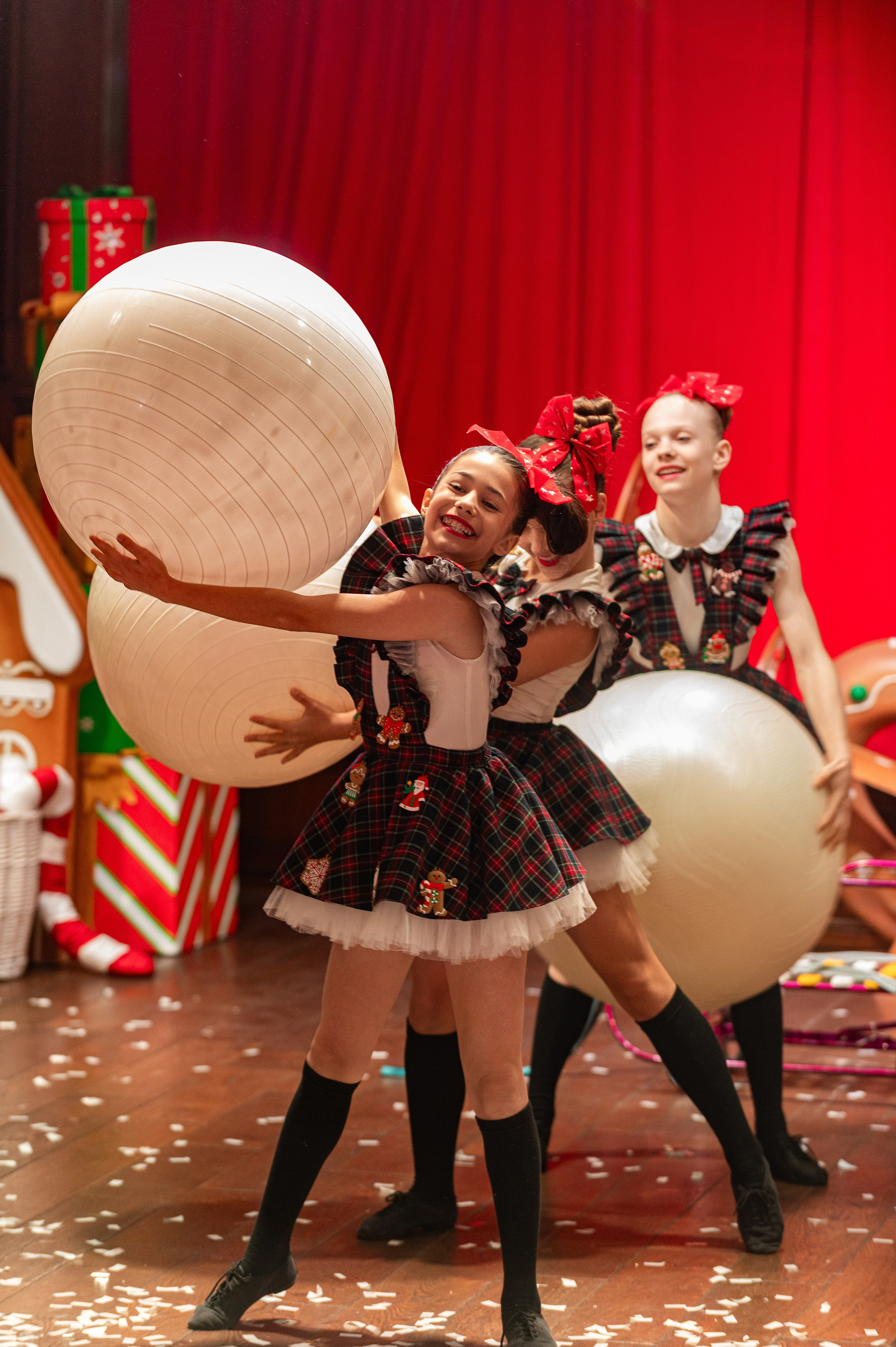 Новый Год kids. ФОТОГРАФ КРАСНОДАР КРАСНОДАРСКИЙ КРАЙ