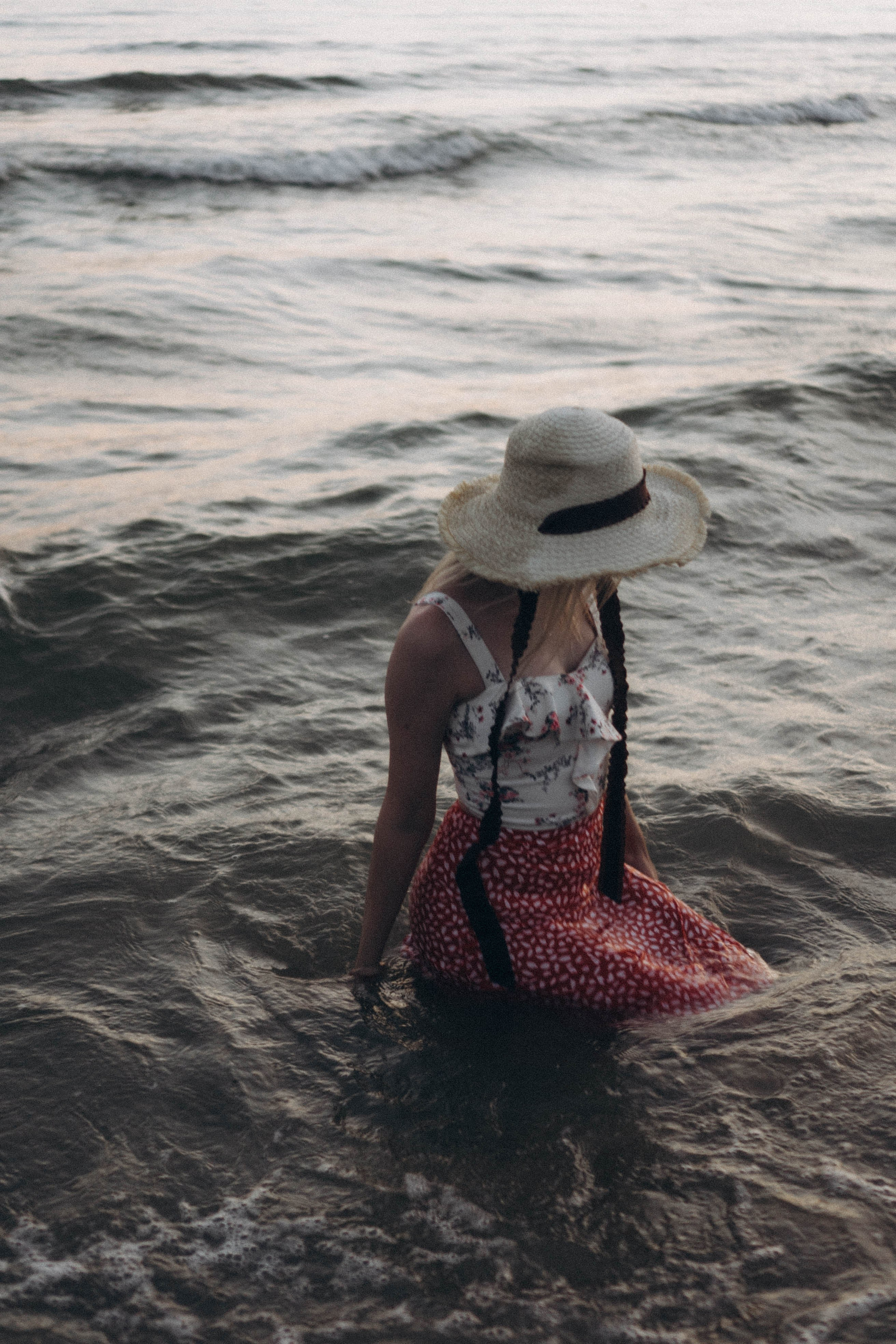 Июльский вечер на берегу черного моря. Профессиональный фотограф, Санкт-Петербург — Виктория Богомолова