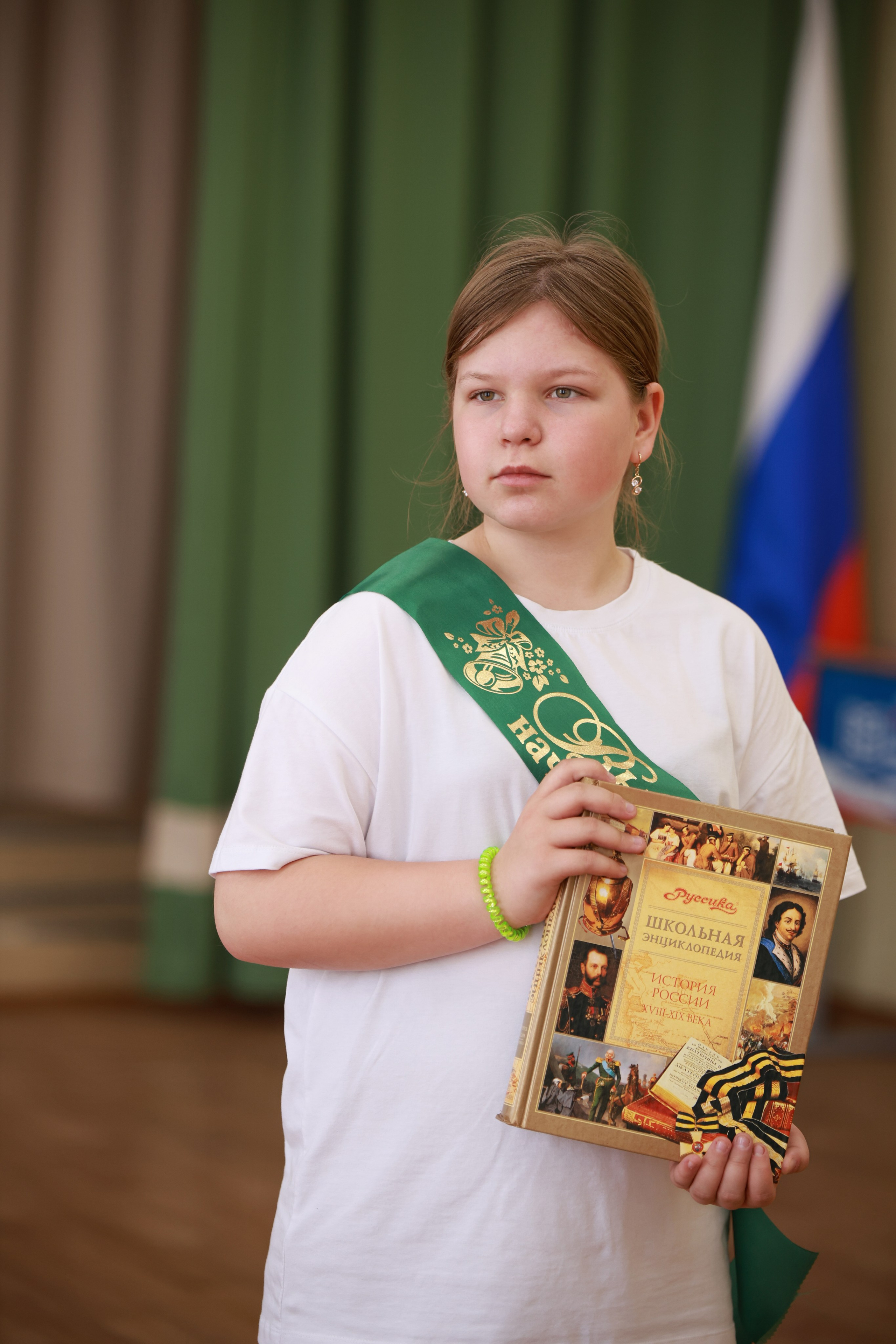 Выпускники 4 класс Школа № 2. Свадебный фотограф Михаил Александров