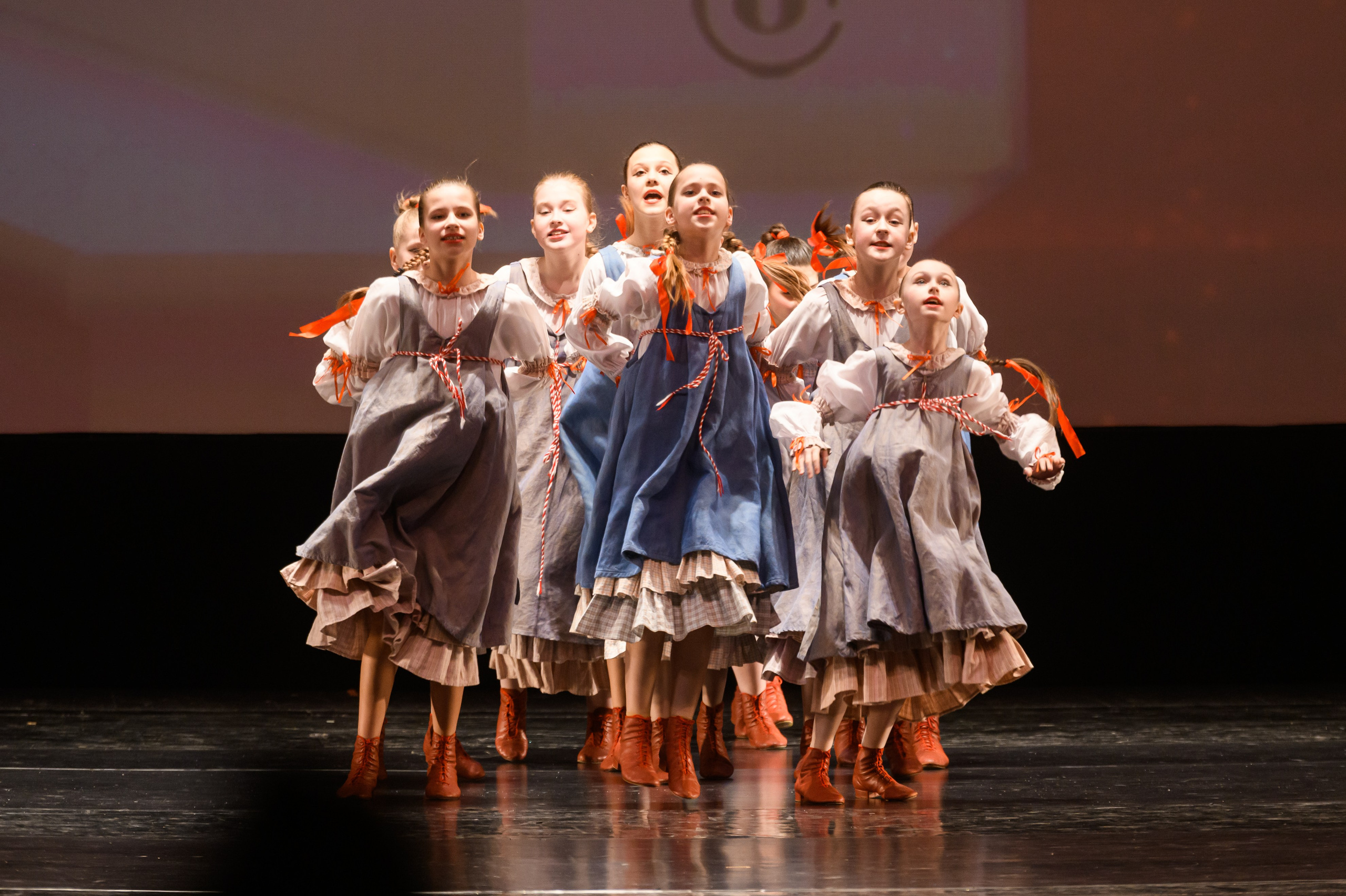 23 апреля, часть 1, БКЗ Октябрьский, г. Санкт-Петербург. Золотое яблочко