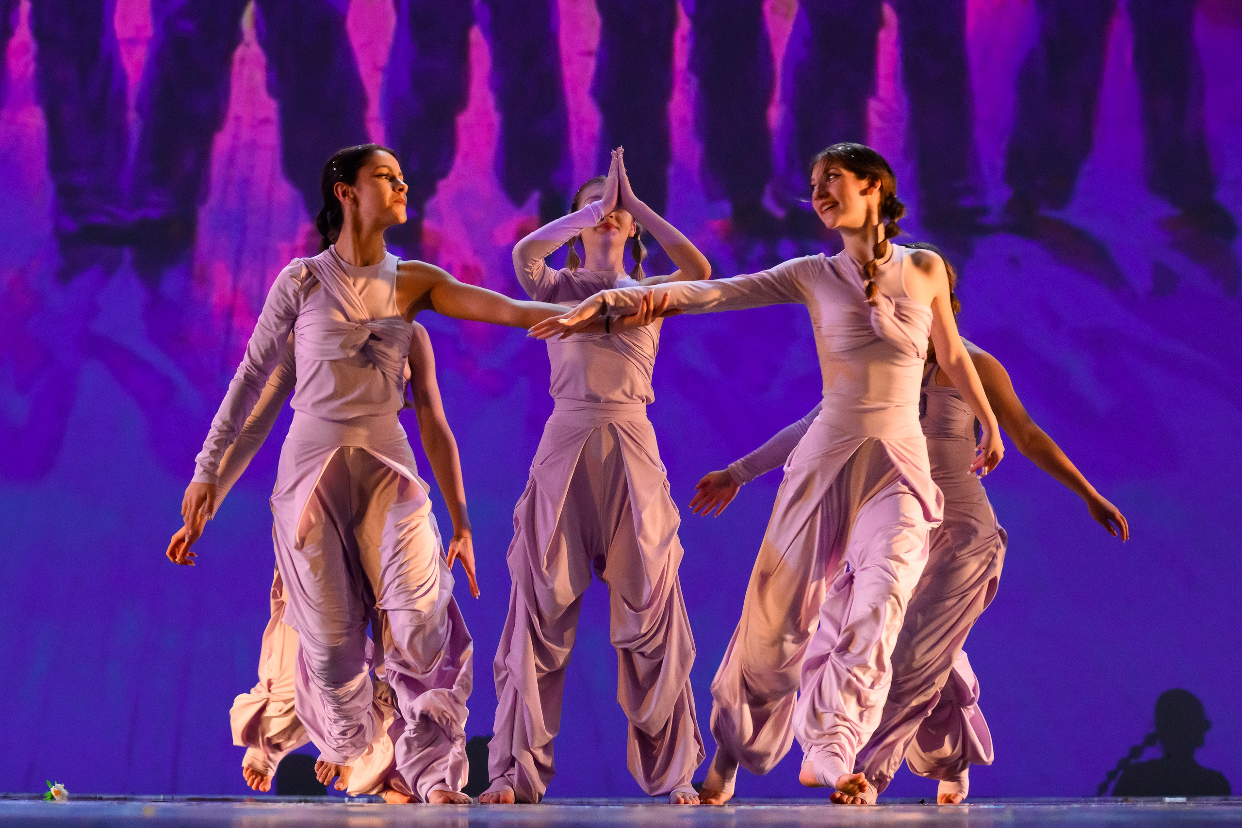 23 апреля, часть 2, БКЗ Октябрьский, г. Санкт-Петербург. Золотое яблочко