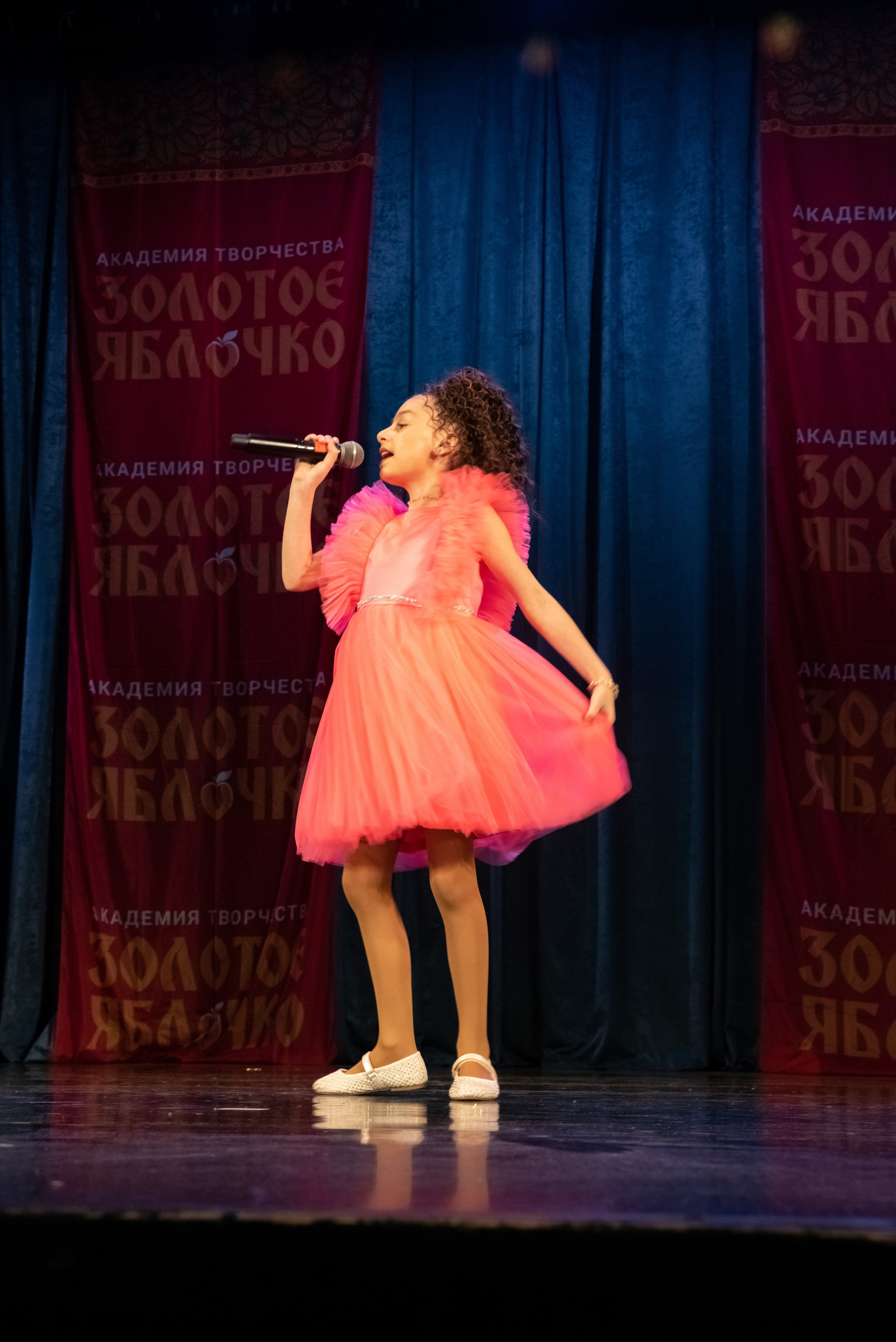 7 декабря, г. Выборг. Золотое яблочко