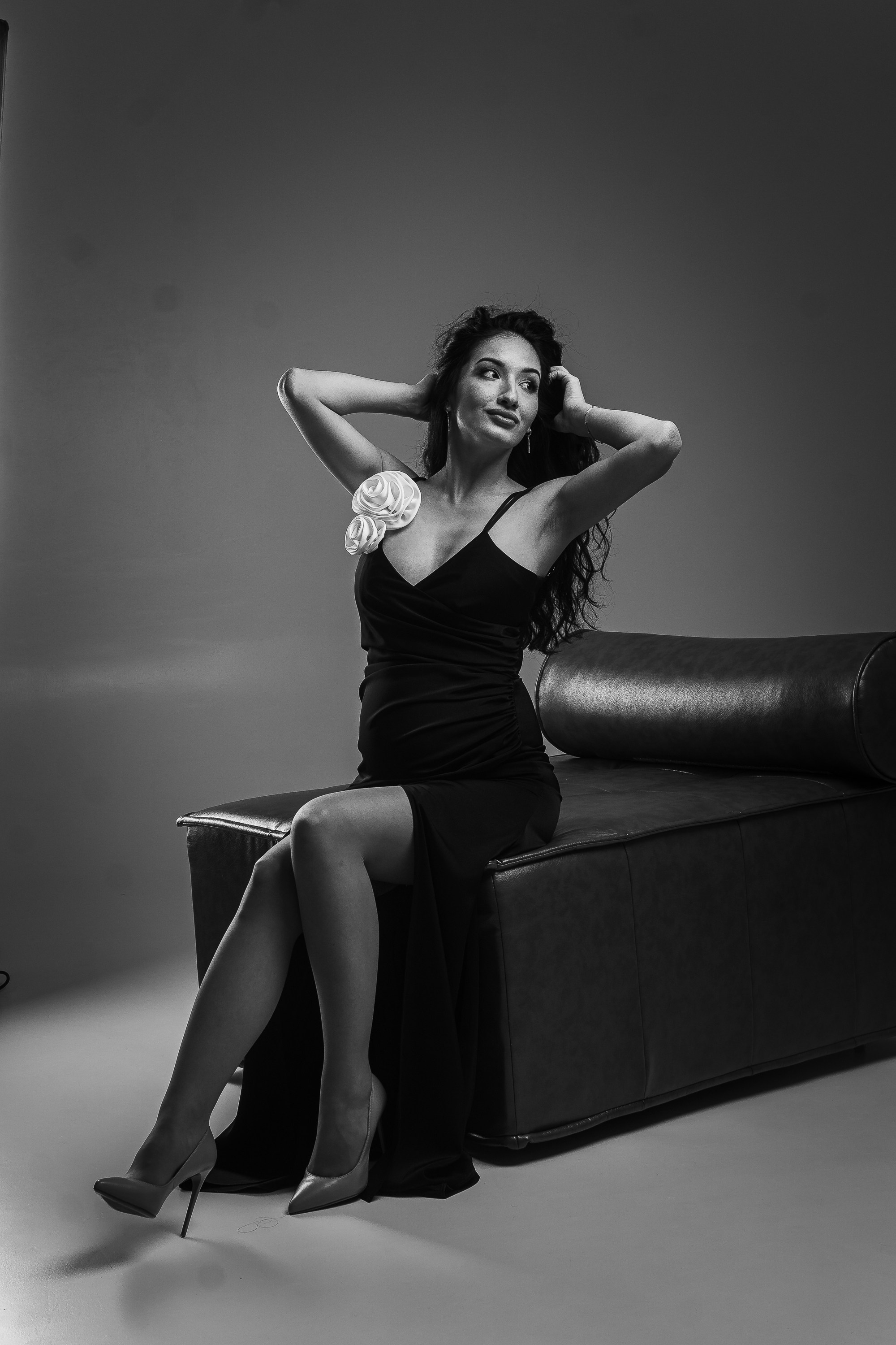 Беременность в ЧБ. Ваш свадебный и семейный фотограф