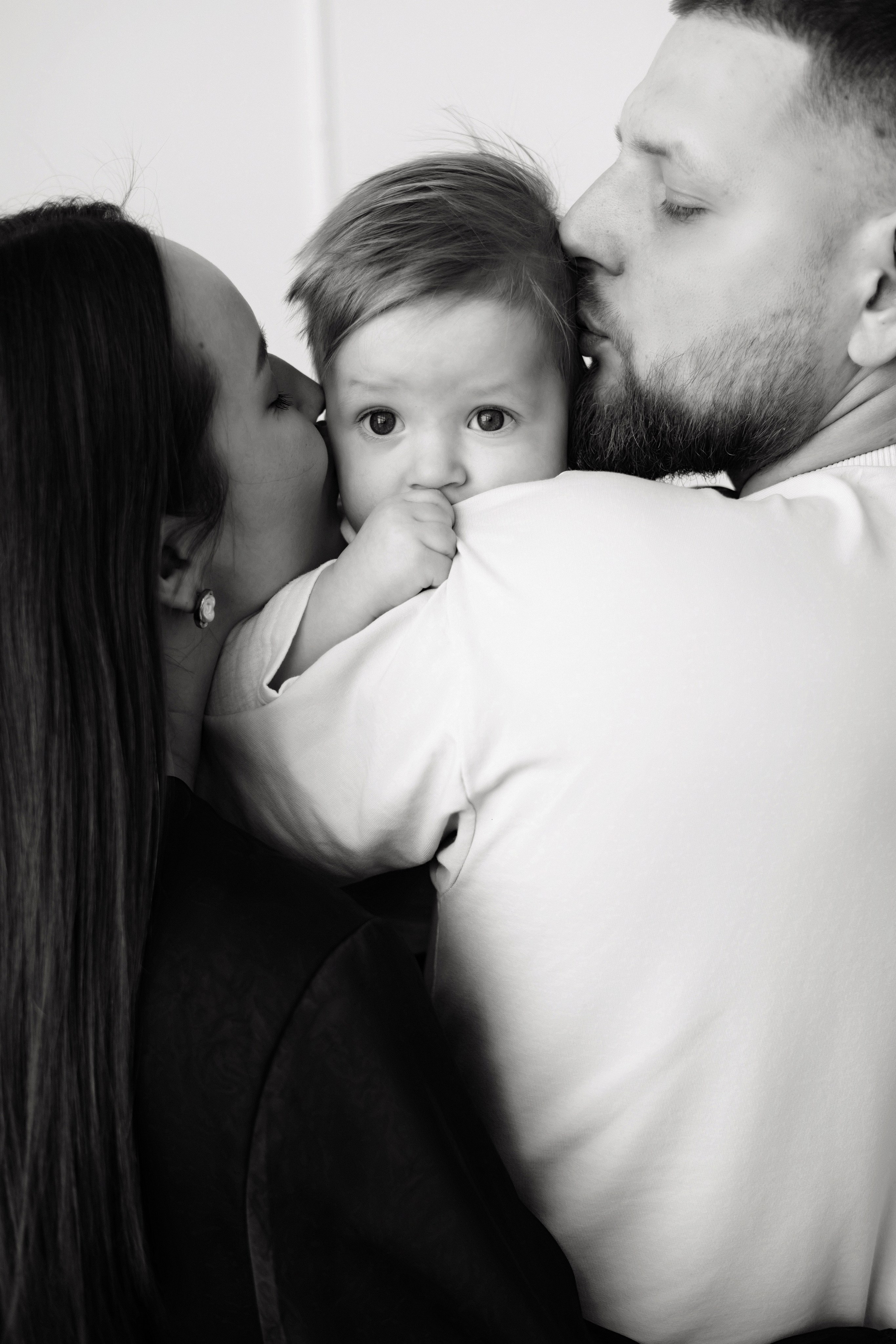 Арсений с мамой и папой. Фотограф в Кемерово Миллер Анна