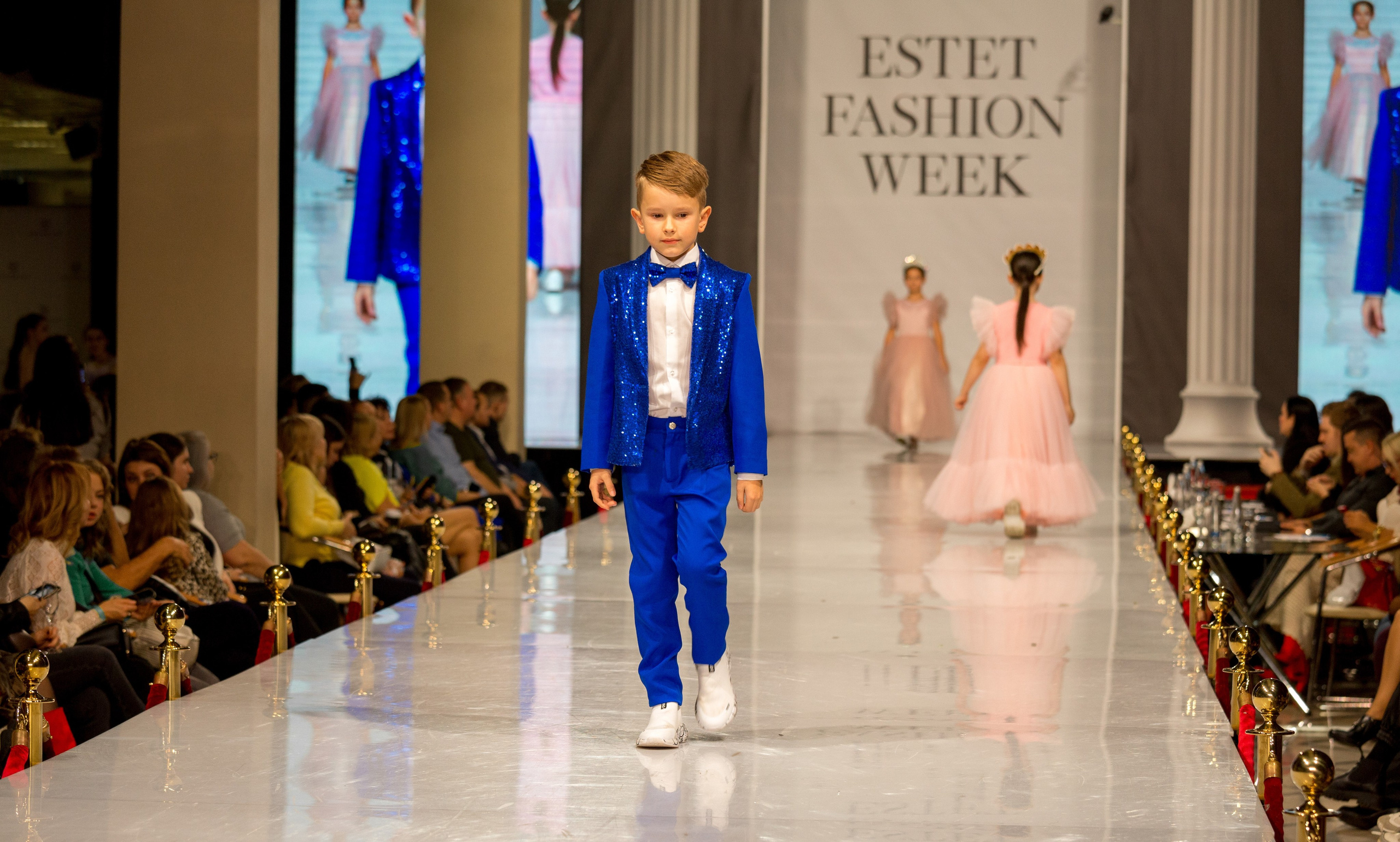 ESTET FASHION WEEK. Репортажный, семейный, свадебный, портретный фотограф