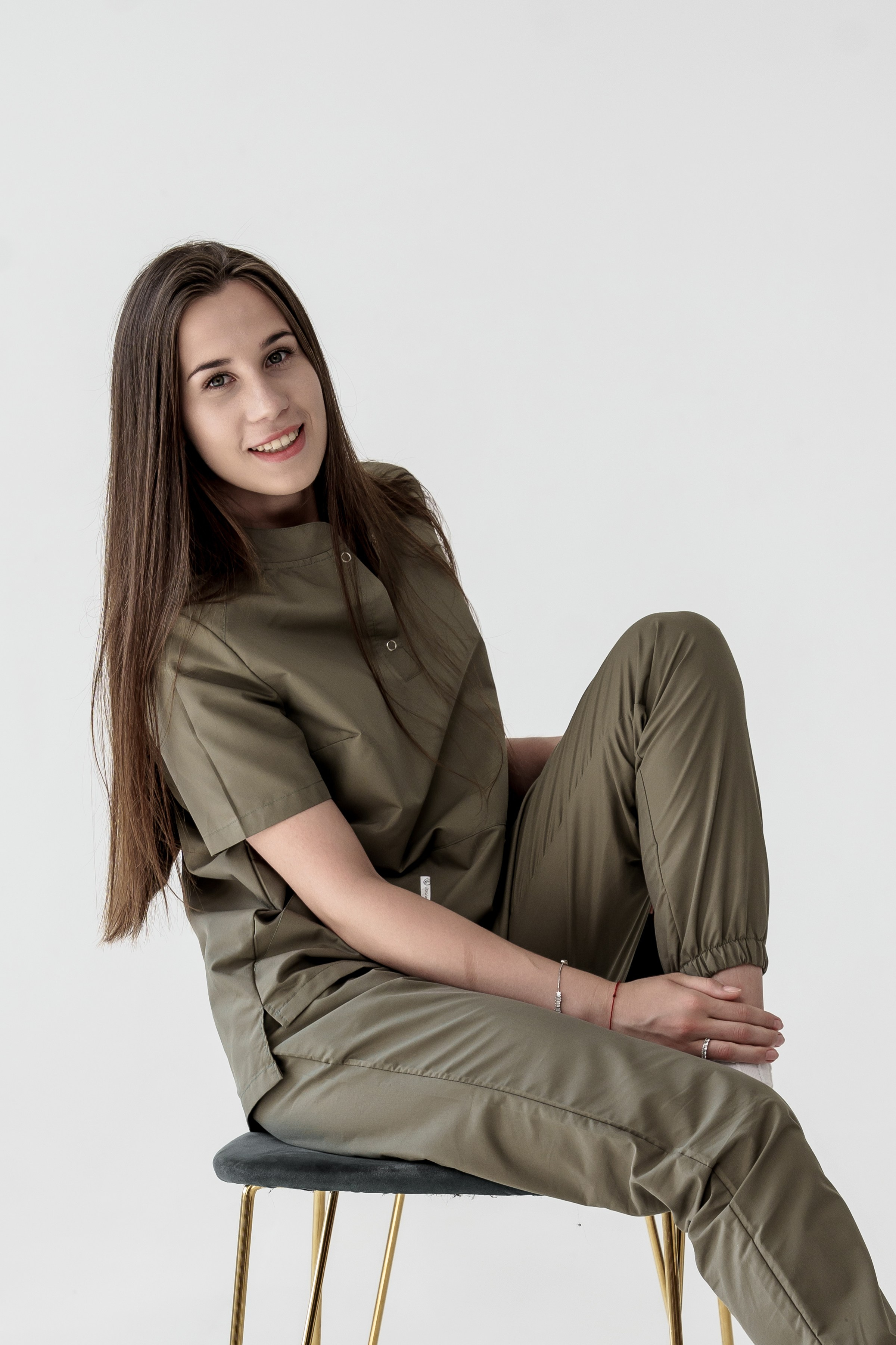 Выпускники мед колледжа — сьемка в студии. Ольга Плаксина фотограф в Саратове