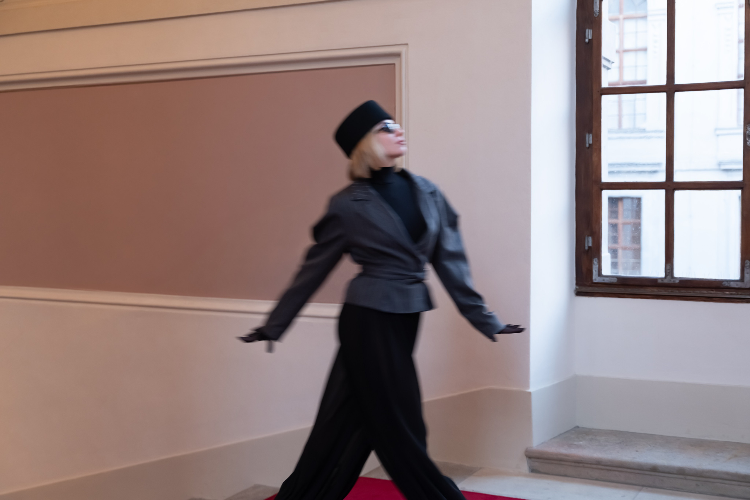 Во дворце. Фотограф в Москве и Праге: индивидуальные портреты, парные фотосессии