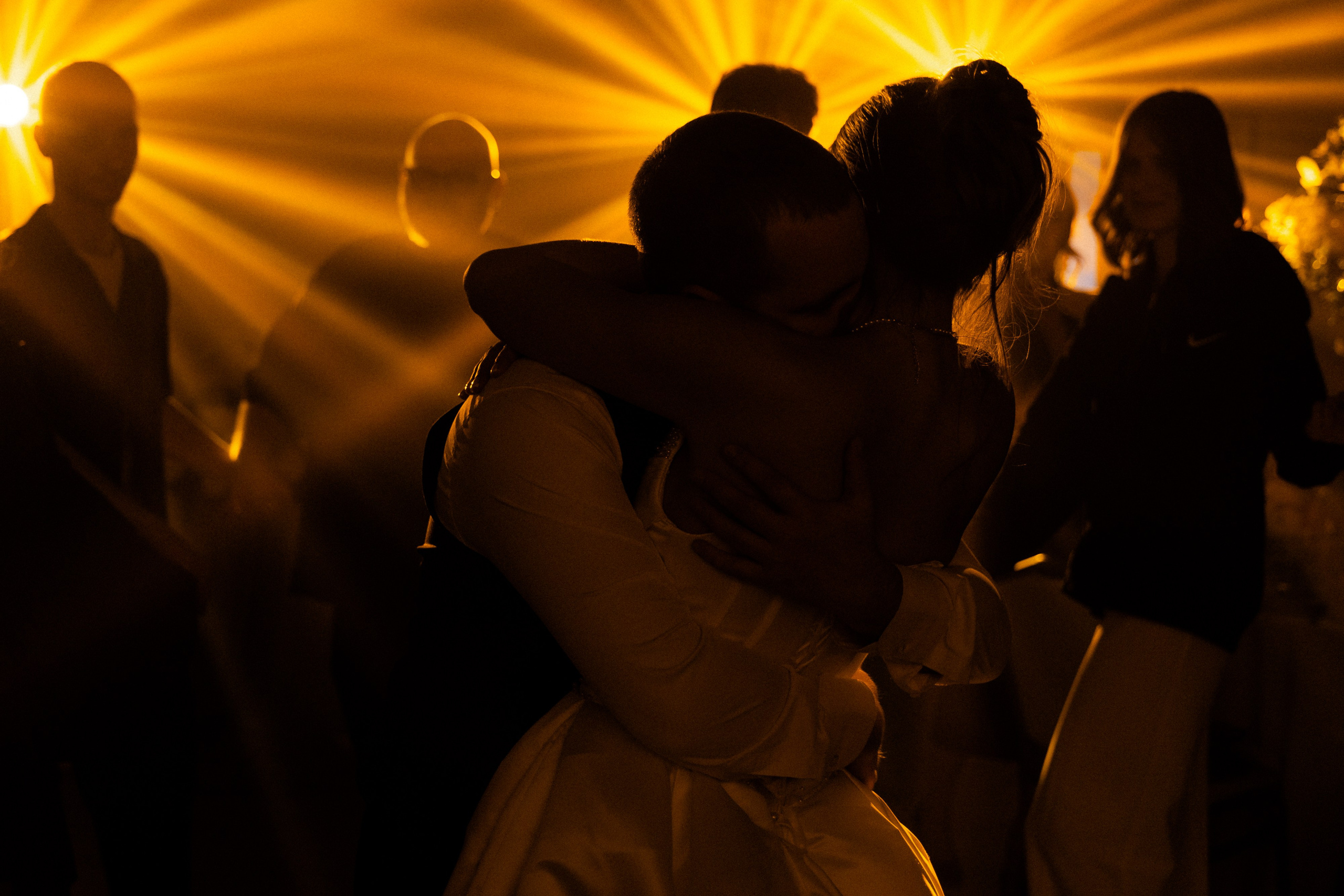 Свадебная фотосессия Анастасии и Игоря в Усадьбе Легенда. Свадебный фотограф в Минске/Беларуси Сергей Спиридонов