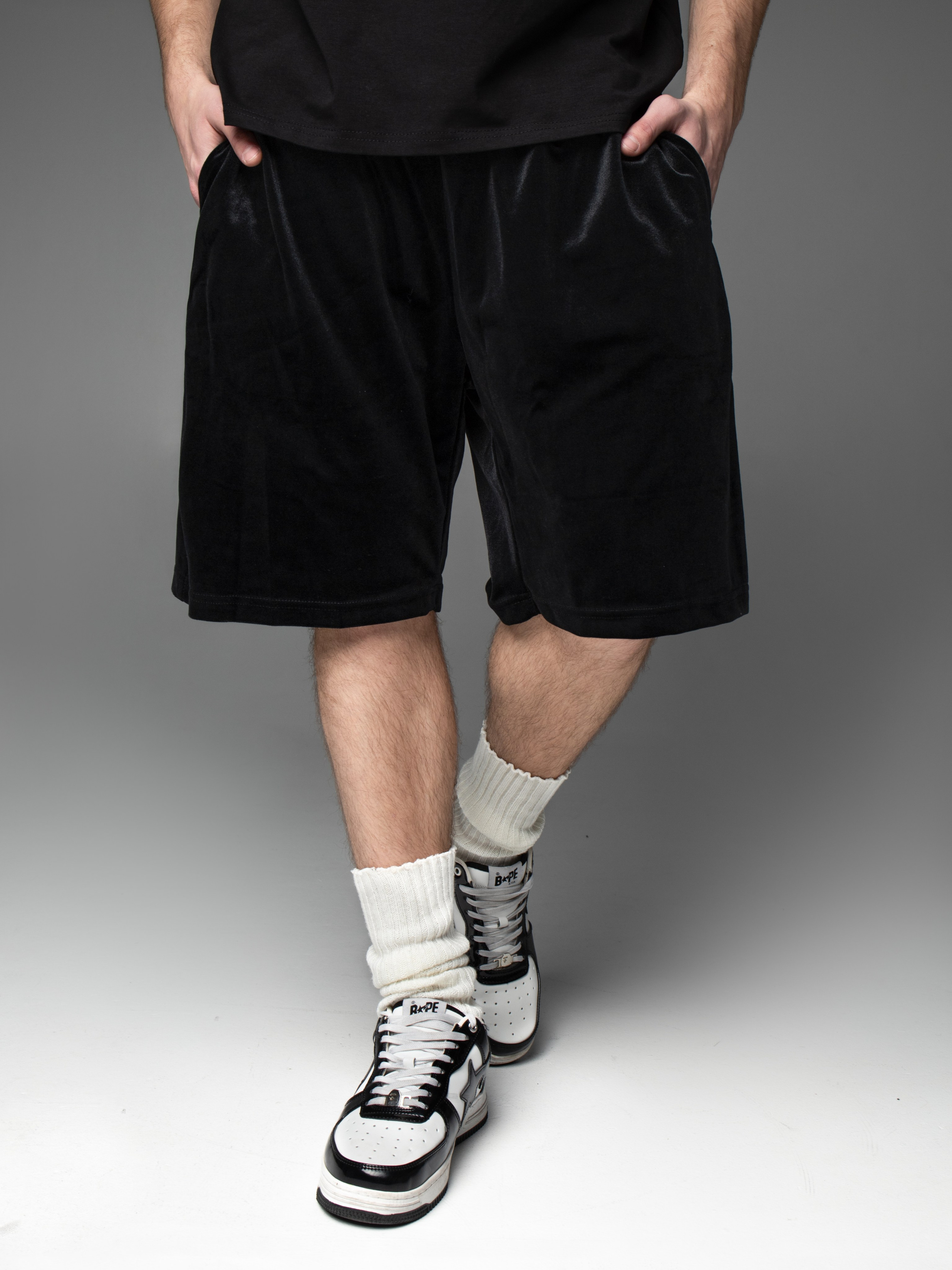 КАТАЛОГ | серый фон. RUNA production — стильные съемки для брендов