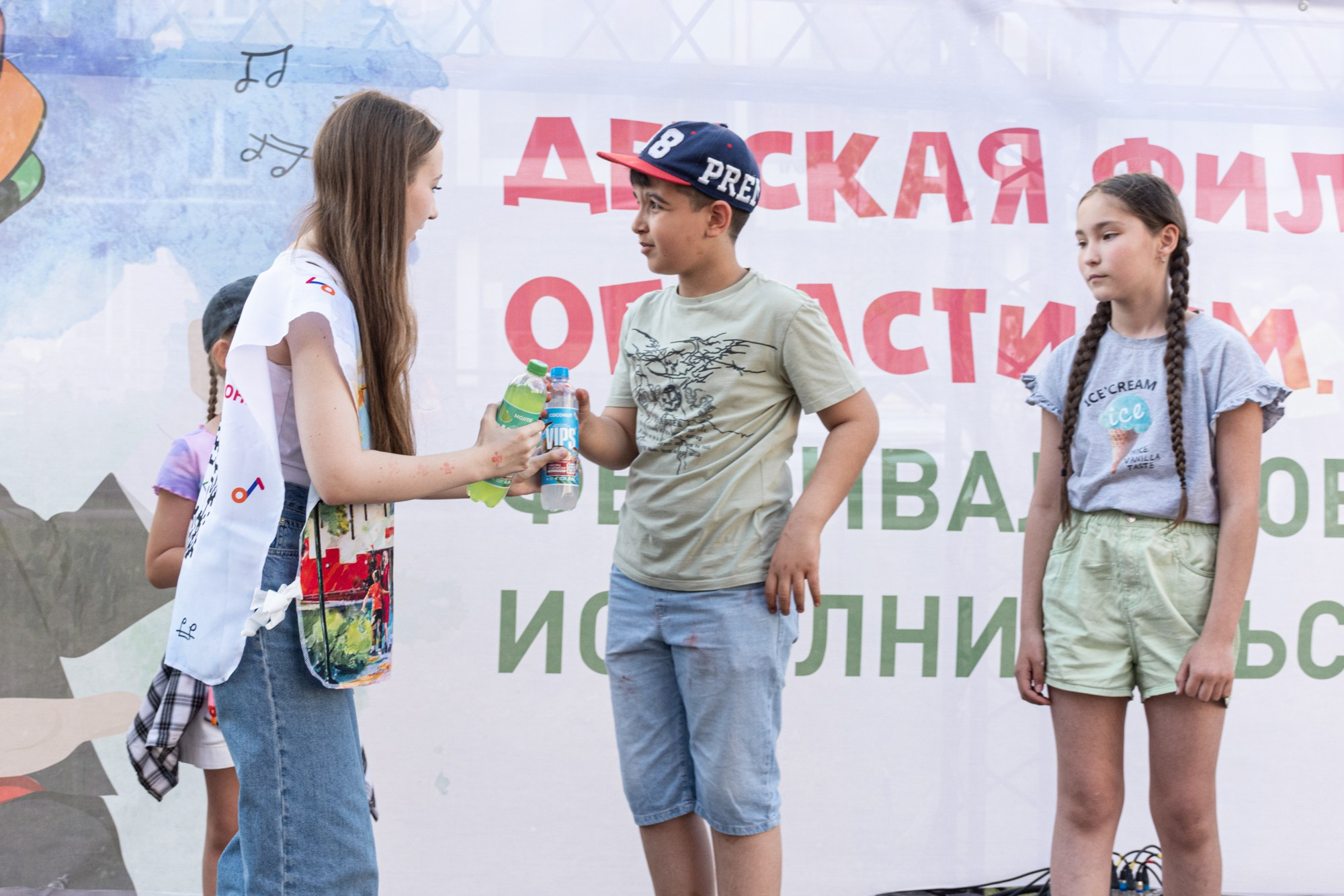 Фестиваль современного исполнительского искусства (Сквер Академ Риверсайд). Фотограф Максим Буряк