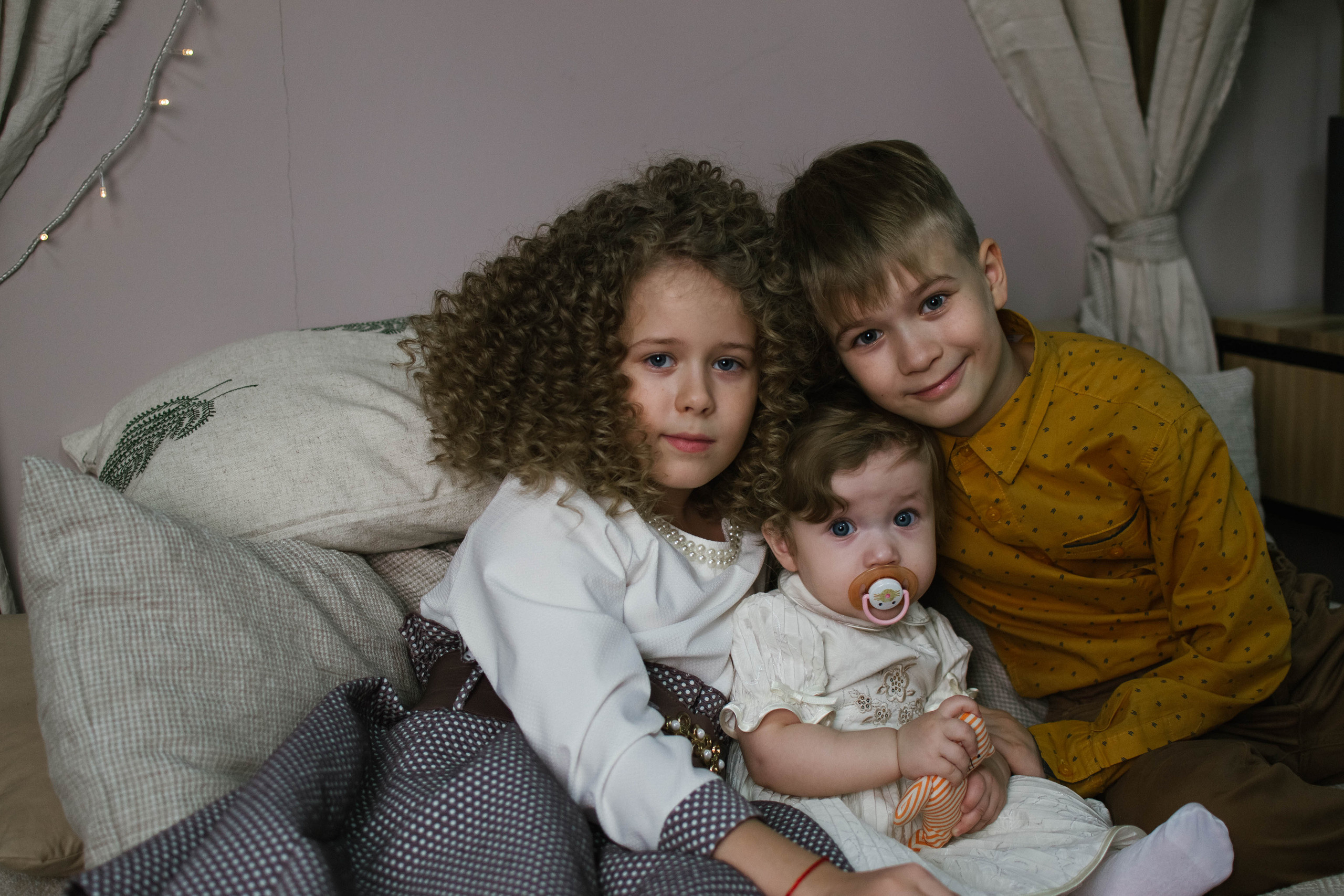 Семейная новогодняя история для Инны. Семейный фотограф в городе Мегион и Нижневартовск Дзюба Татьяна