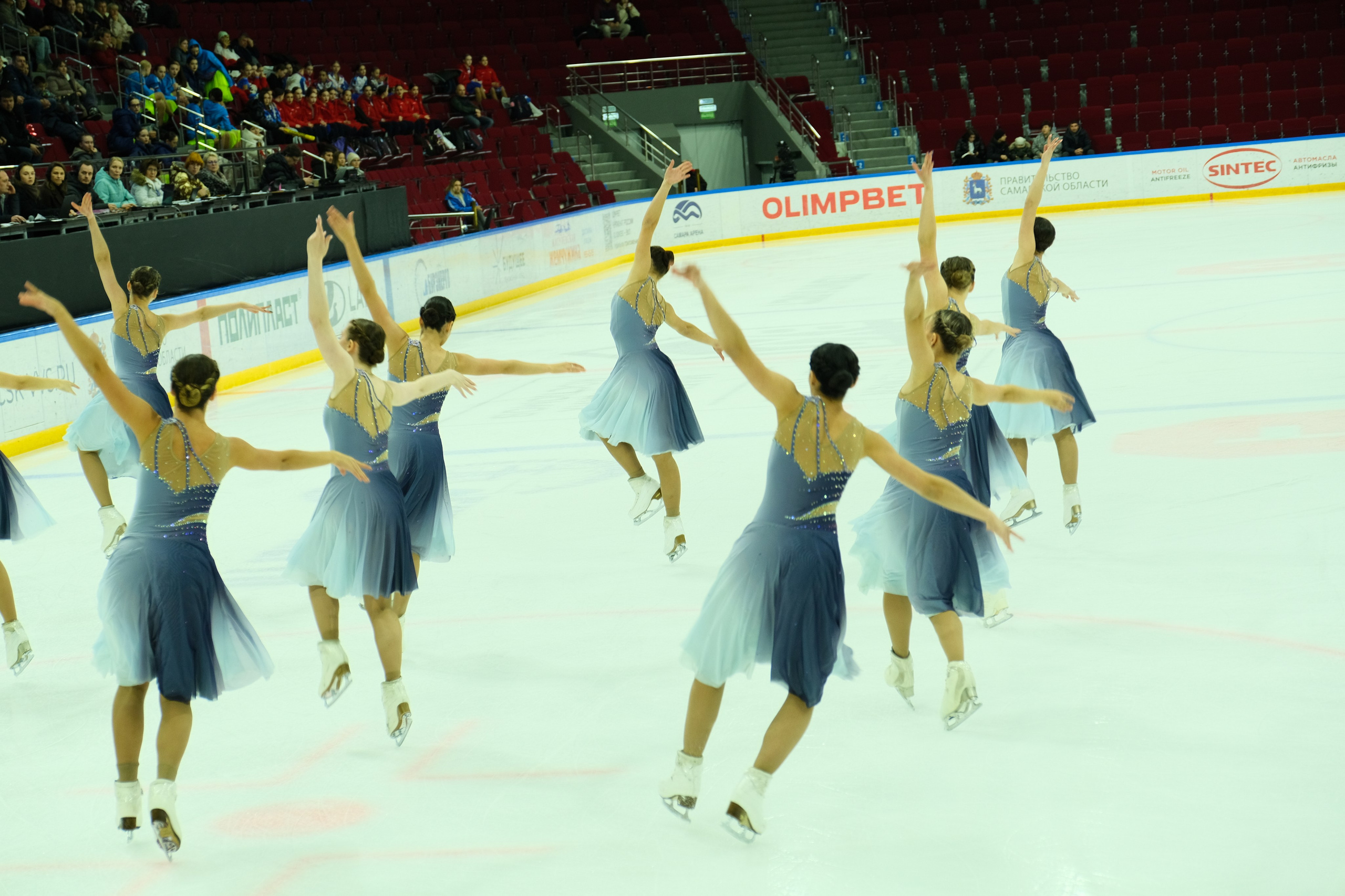 «Самарочка» этап кубка России по синхронному фигурному катанию. Александр Носов. Портретный и репортажный фотограф в Самаре