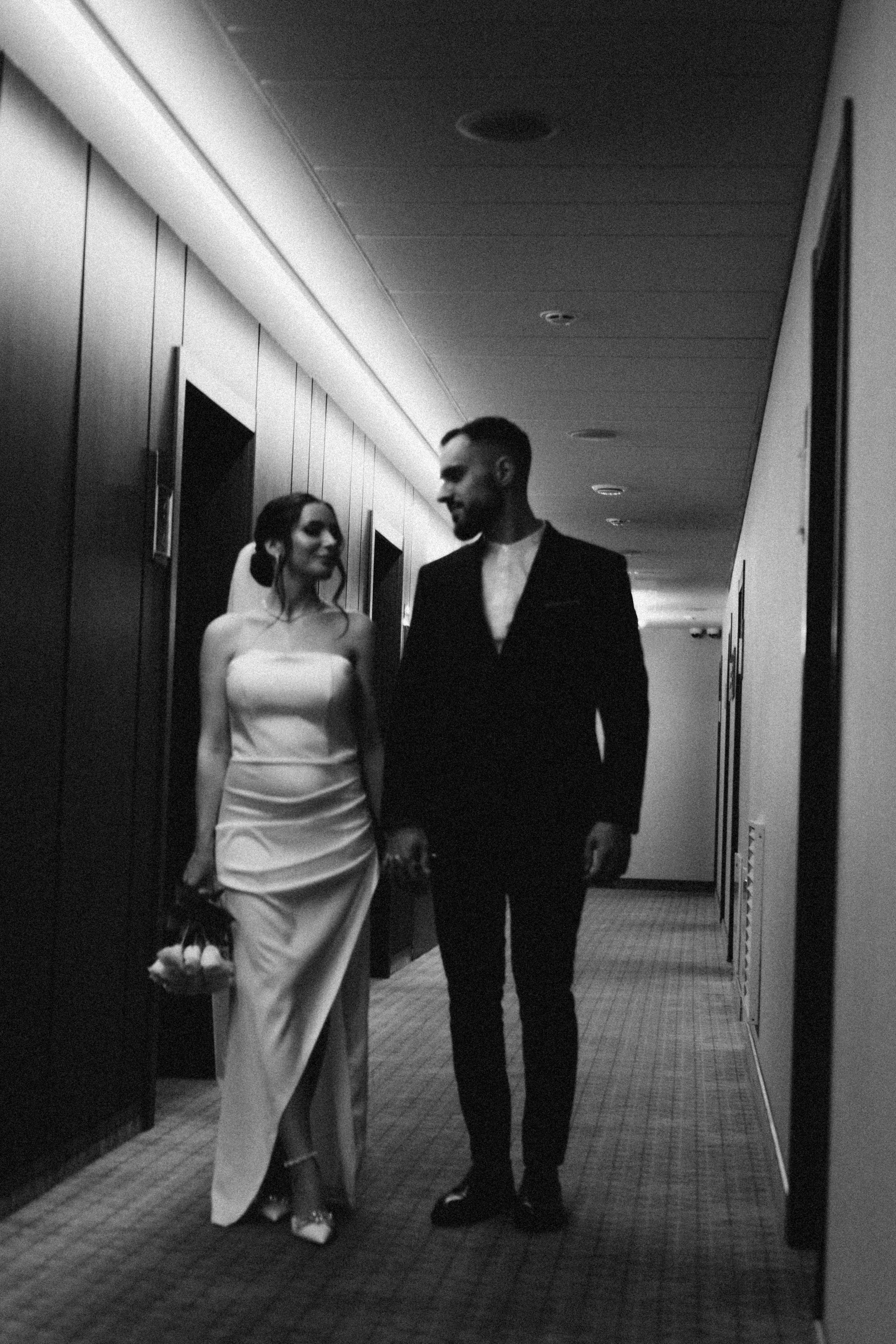 СВАДЕБНАЯ СЬЕМКА СБОРОВ ЖЕНИХА И НЕВЕСТЫ В ОТЕЛЕ И ТАКЖЕ ФОТОСЕССИИЯ В ОТЕЛЕЕ МЕГАПОЛИС БРЯНСК. Профессиональный фотограф, Санкт-Петербург — Виктория Богомолова