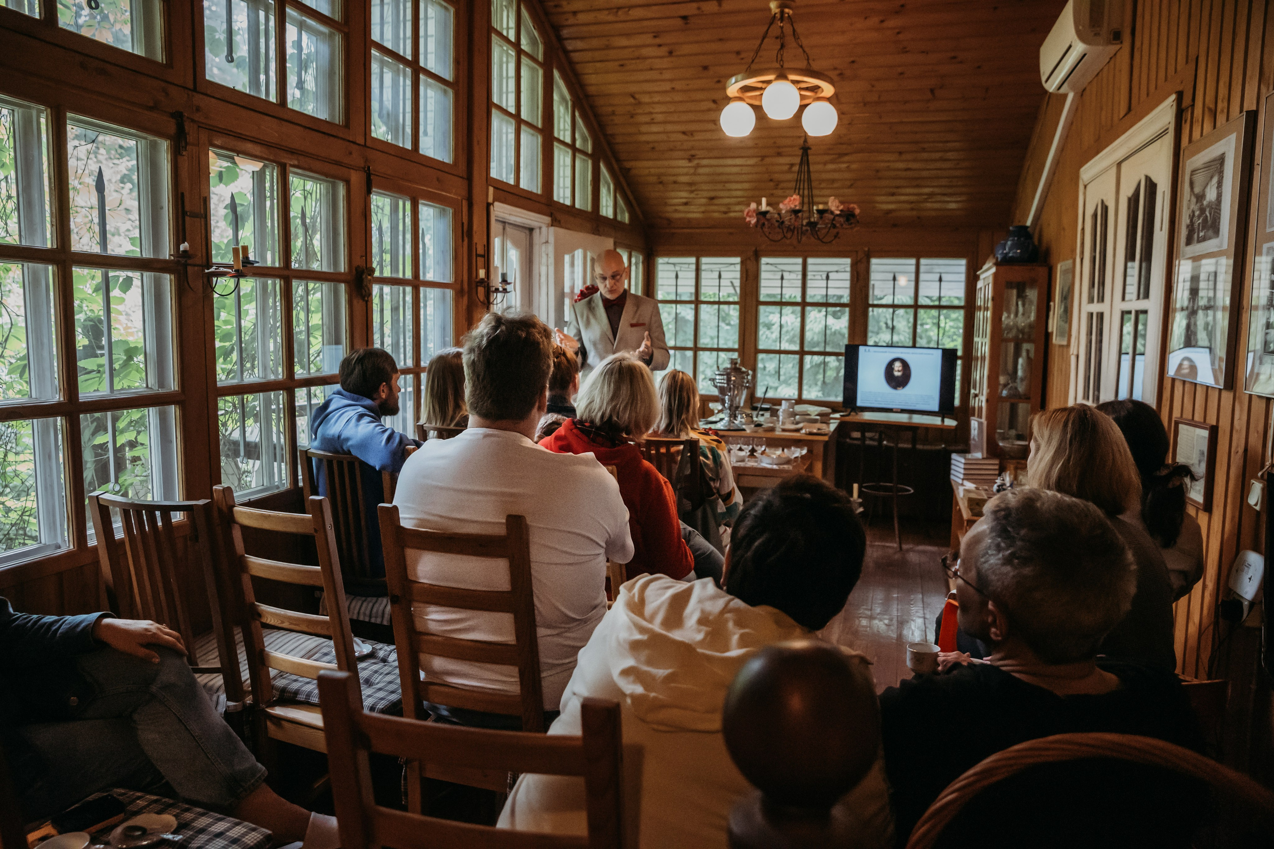 Родные люди «На дачу к Дмитрию Абрикосову». Леся Гаранина. Семейный фотограф/видеограф Москва и область