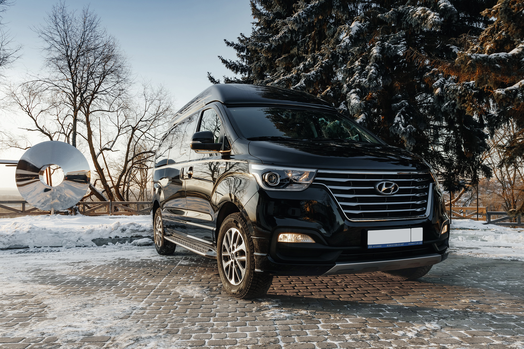 Автомобильная съемка. Фотограф Сергей Наставник. Рекламная фотосъемка любой сложности