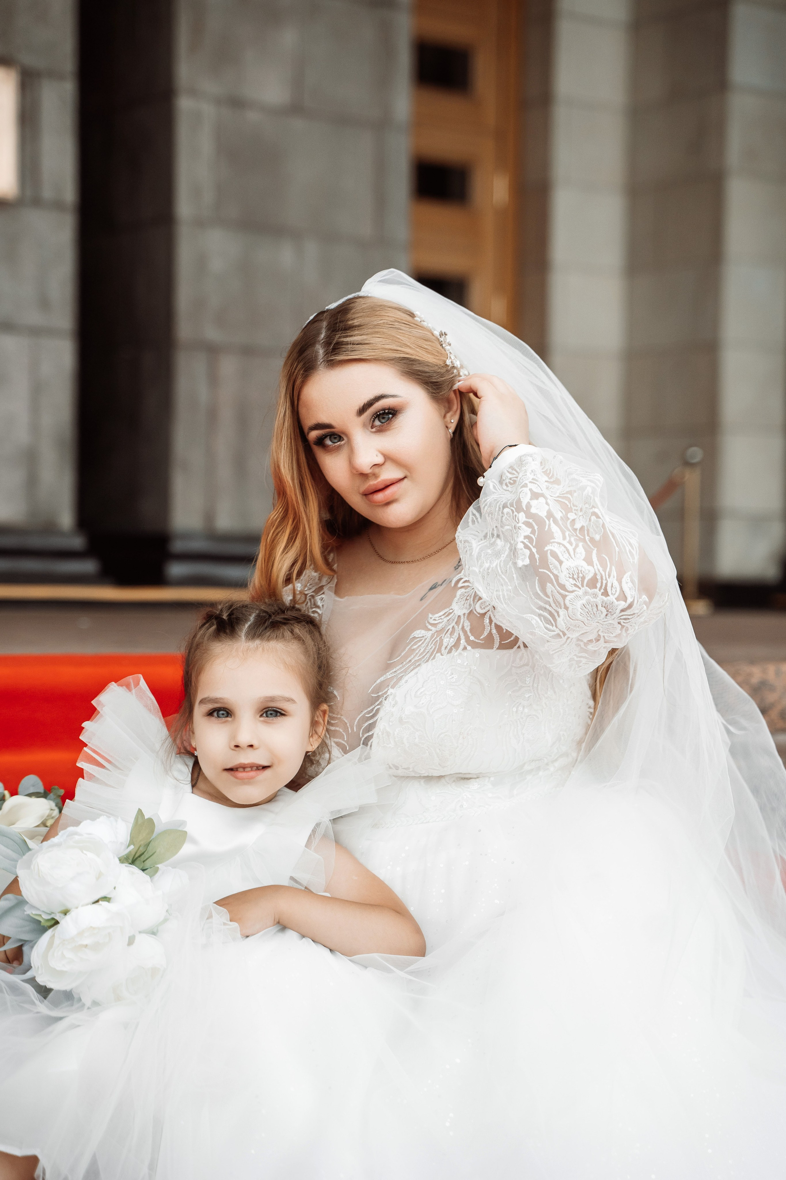 Елена и Александр. Регистрация и прогулка. Фотограф и видеограф в Москве и Московской области Мария Вишня