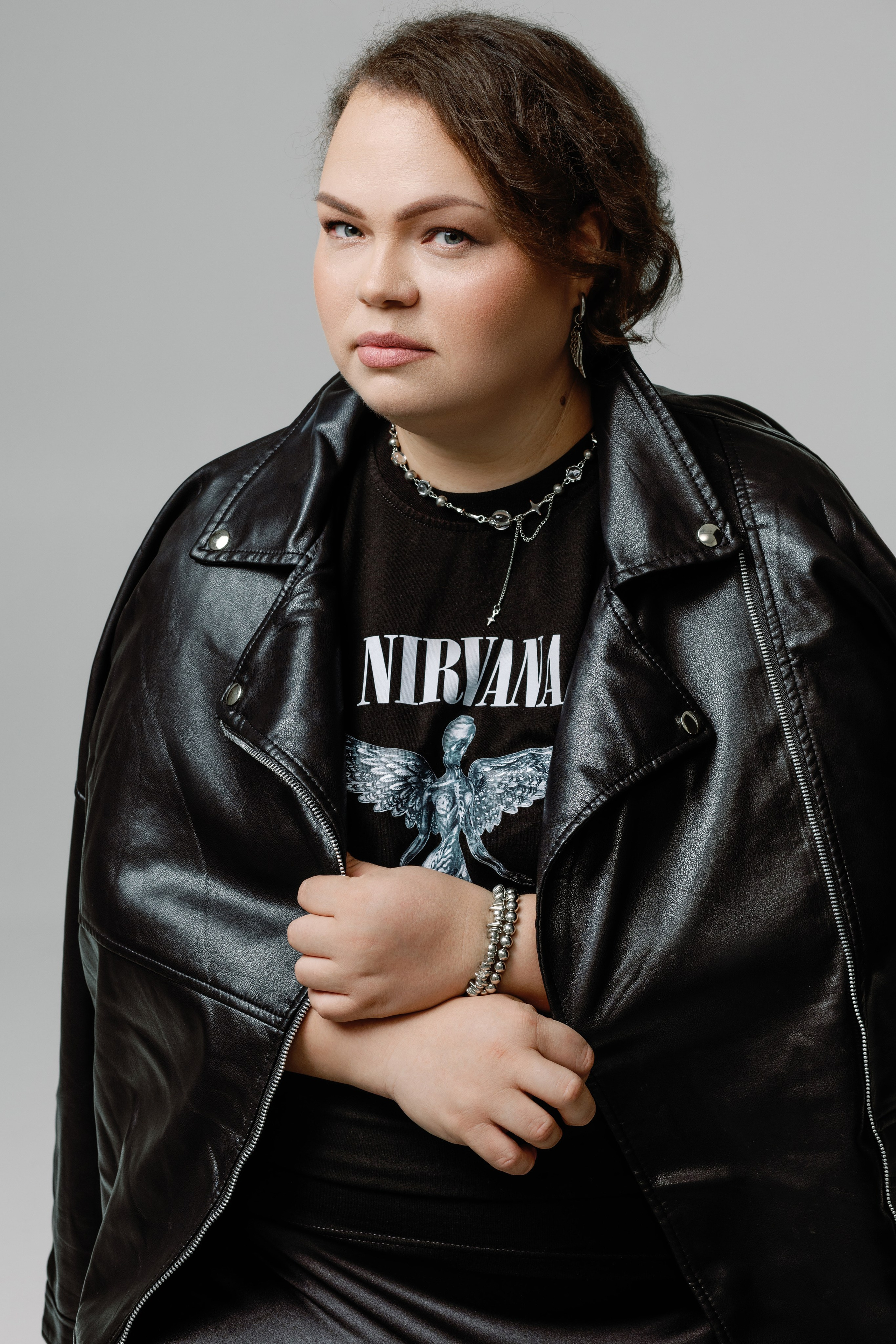 Женская портретная фотосессия в студии в городе Ростове-на-Дону