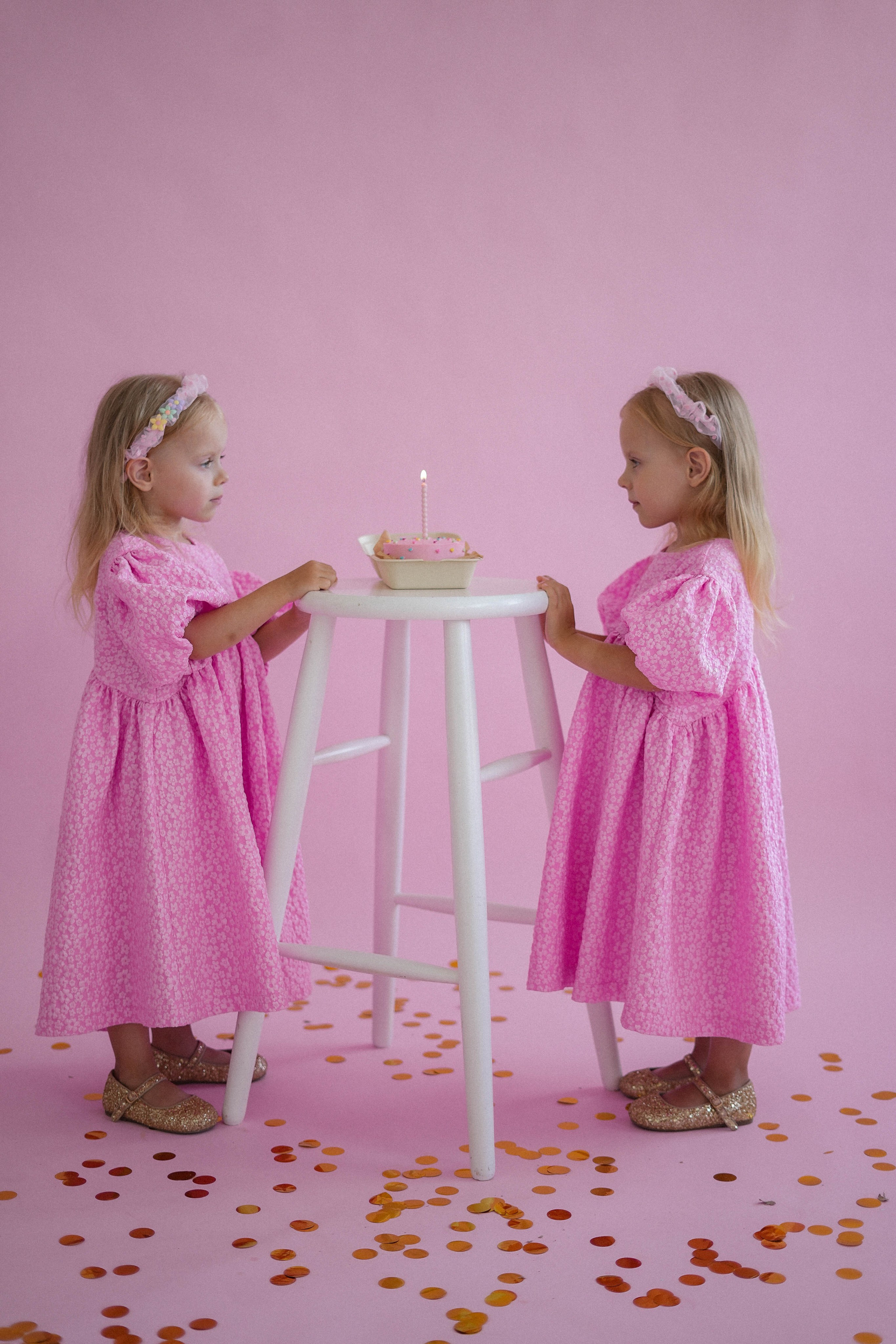 Катя и Варя день рождение. Фотограф Волгоград Анастасия Ли