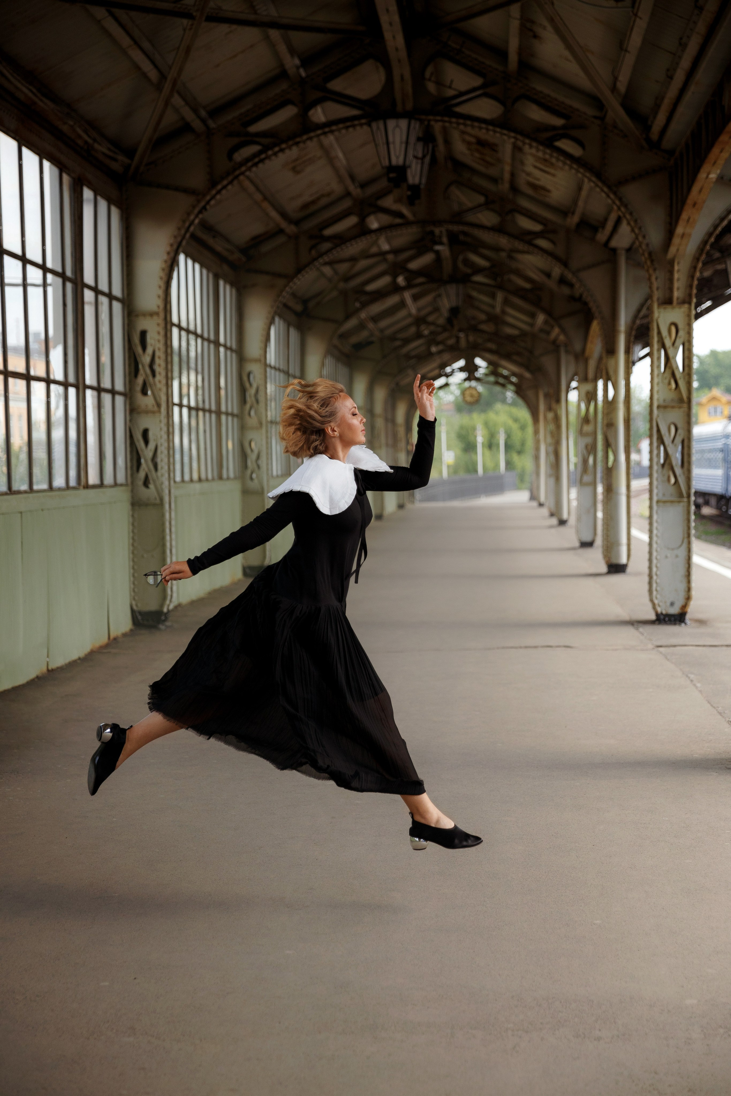 Фотосессия на Витебском вокзале. Свадебный и портретный фотограф в Санкт-Петербурге Татьяна Ландышева