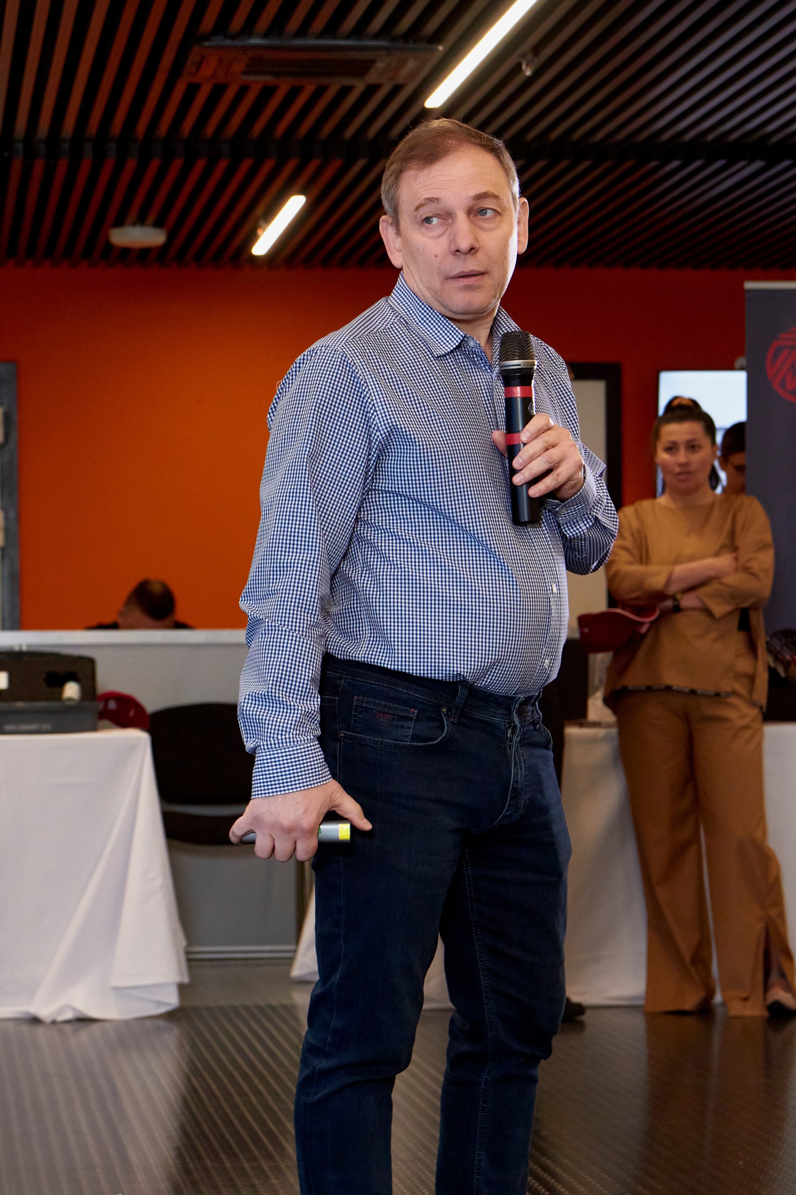 Мастер Ватт, конференция Екатеринбург 2023. Предметный и репортажный фотограф Алексей Кротов