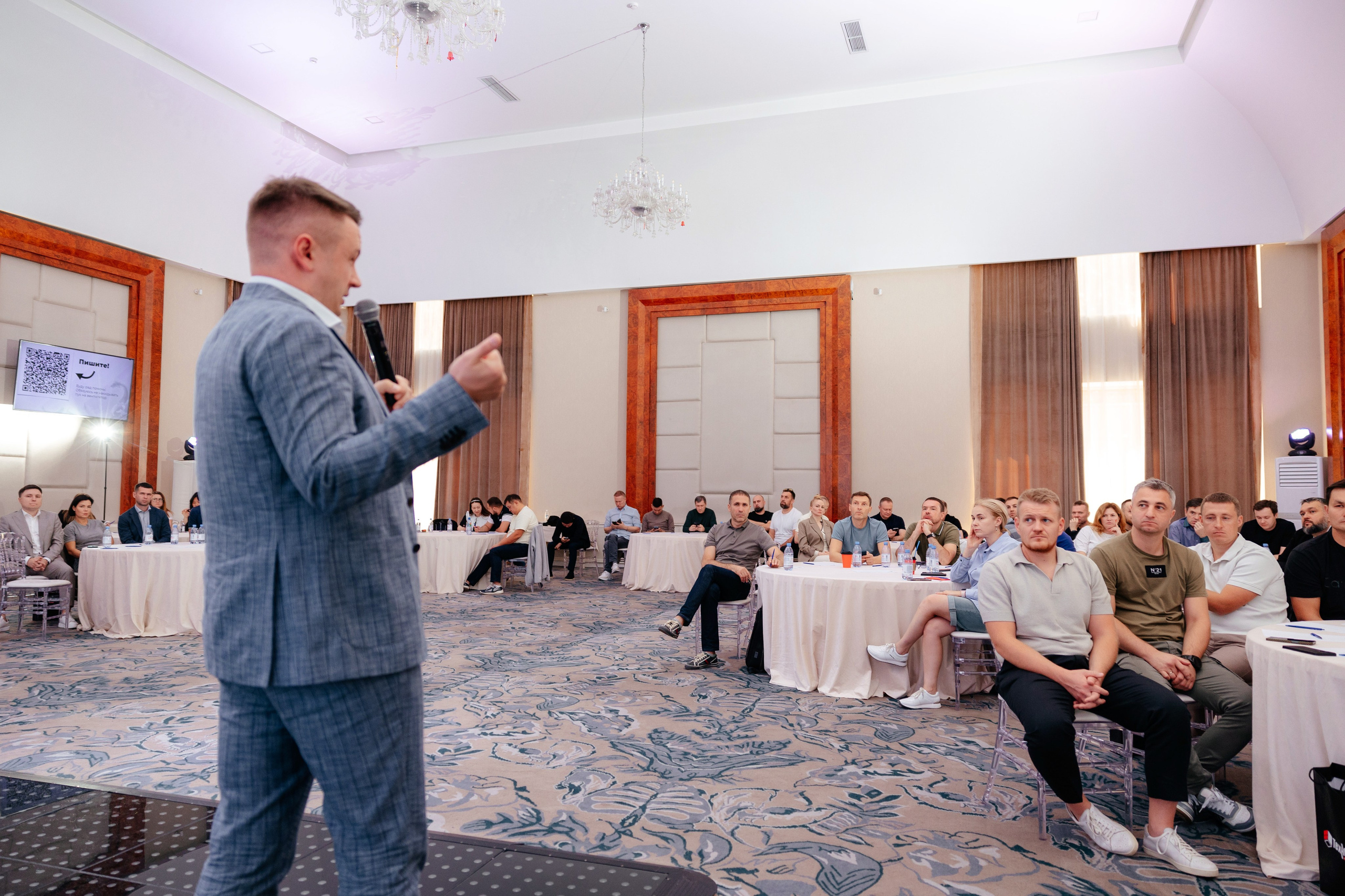 EQUIUM Казахстан — бизнес часть. Фотограф для бизнеса Константин Брусницын в Екатеринбурге