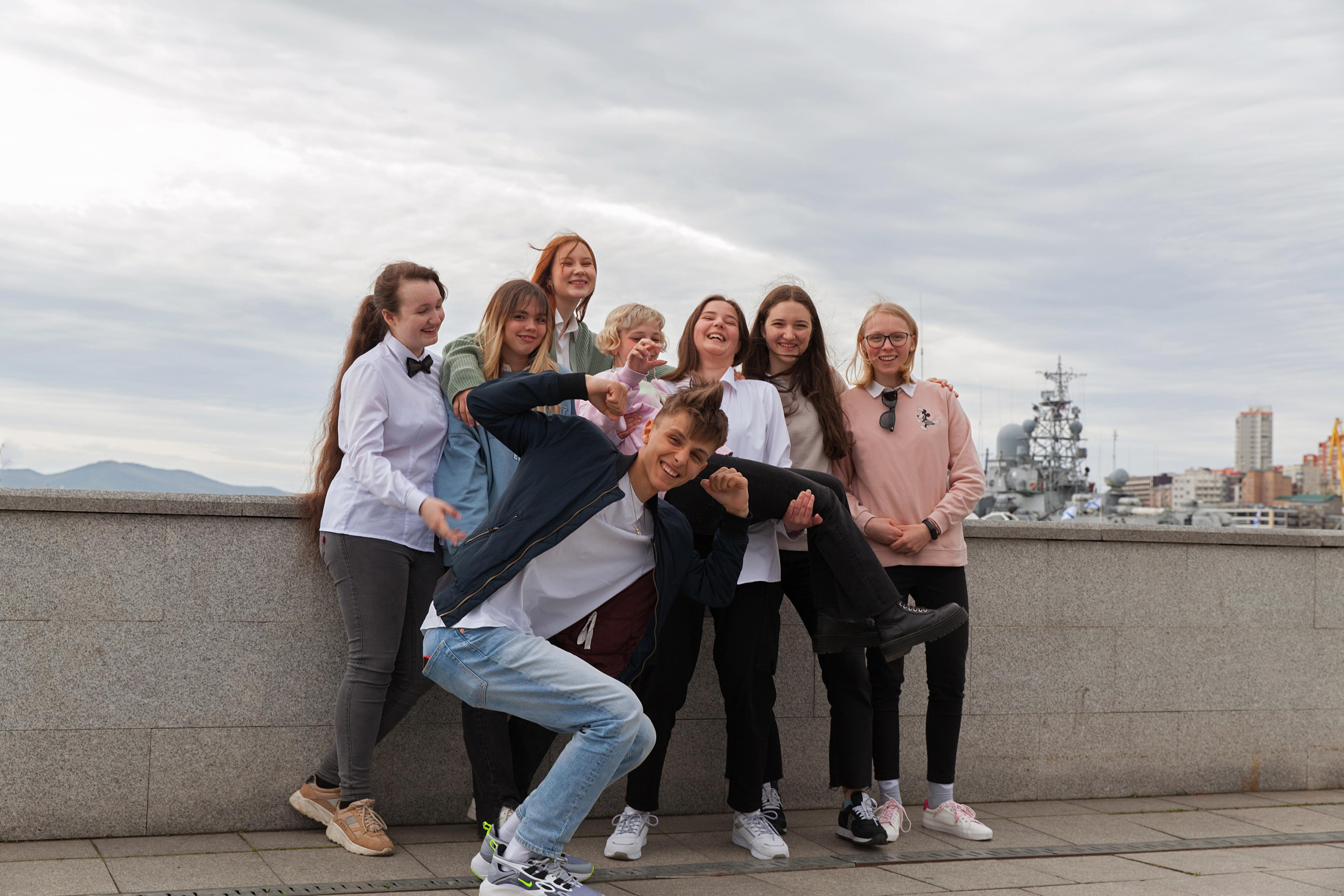 9 класс. Иван Ефремов фотограф в городе Владивостоке