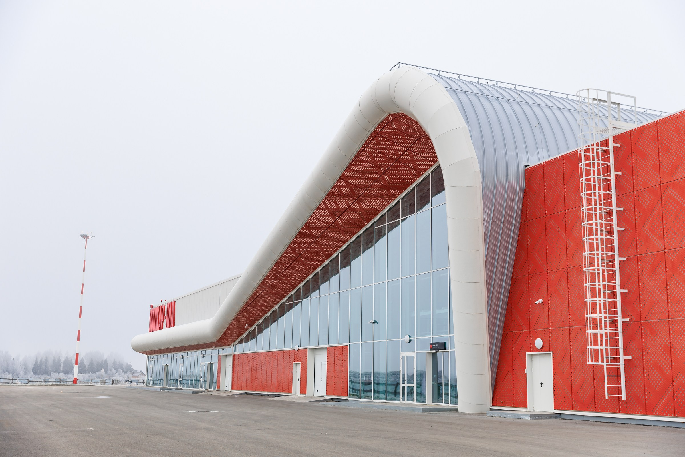 Аэропорт Йошкар Ола. Нонский Руслан, фотограф Казань. Архитектурная и интерьерная съемка, работаю по всей России