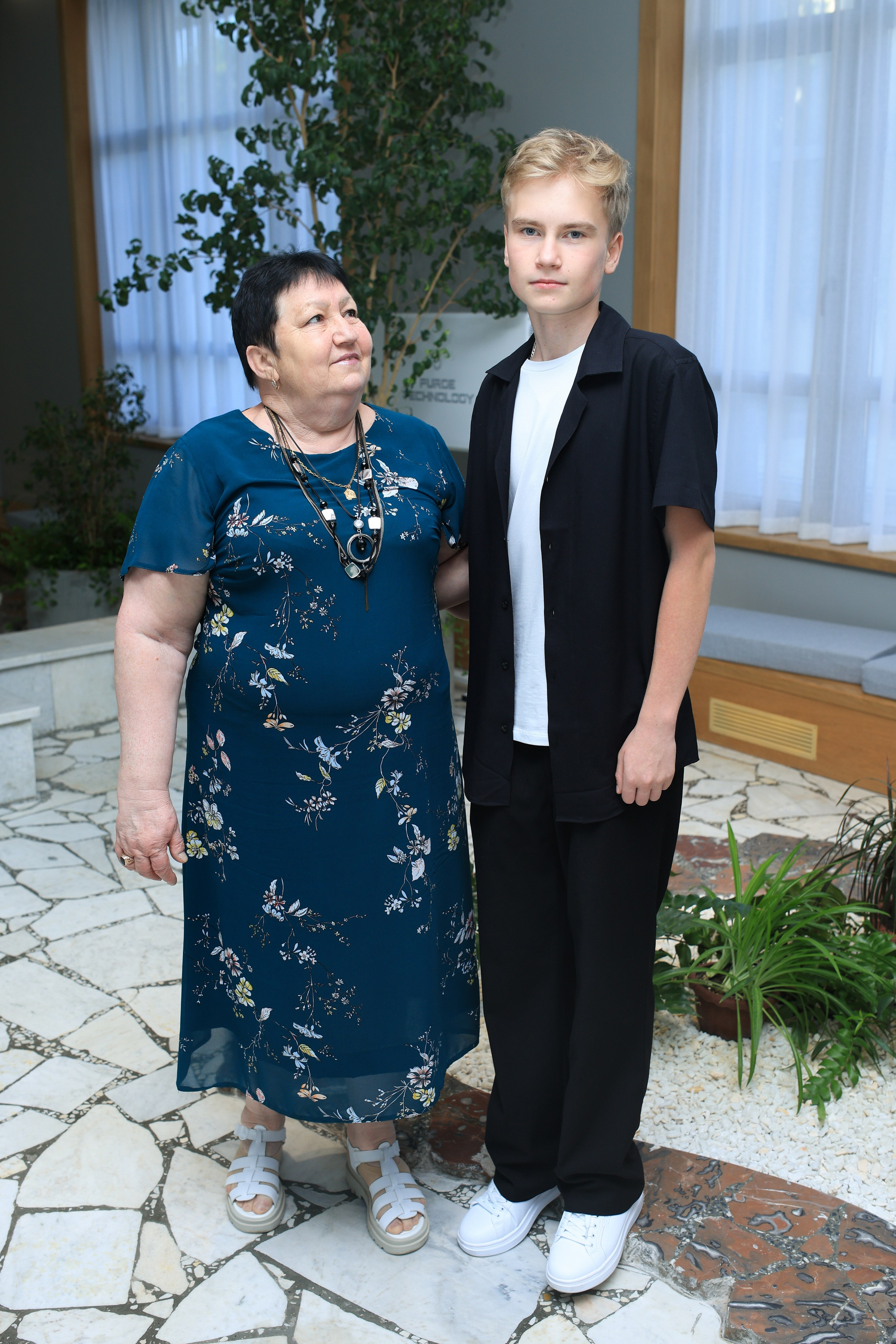 Вручение аттестатов 9 класс. Семейный фотограф в Волгограде Надежда Головко