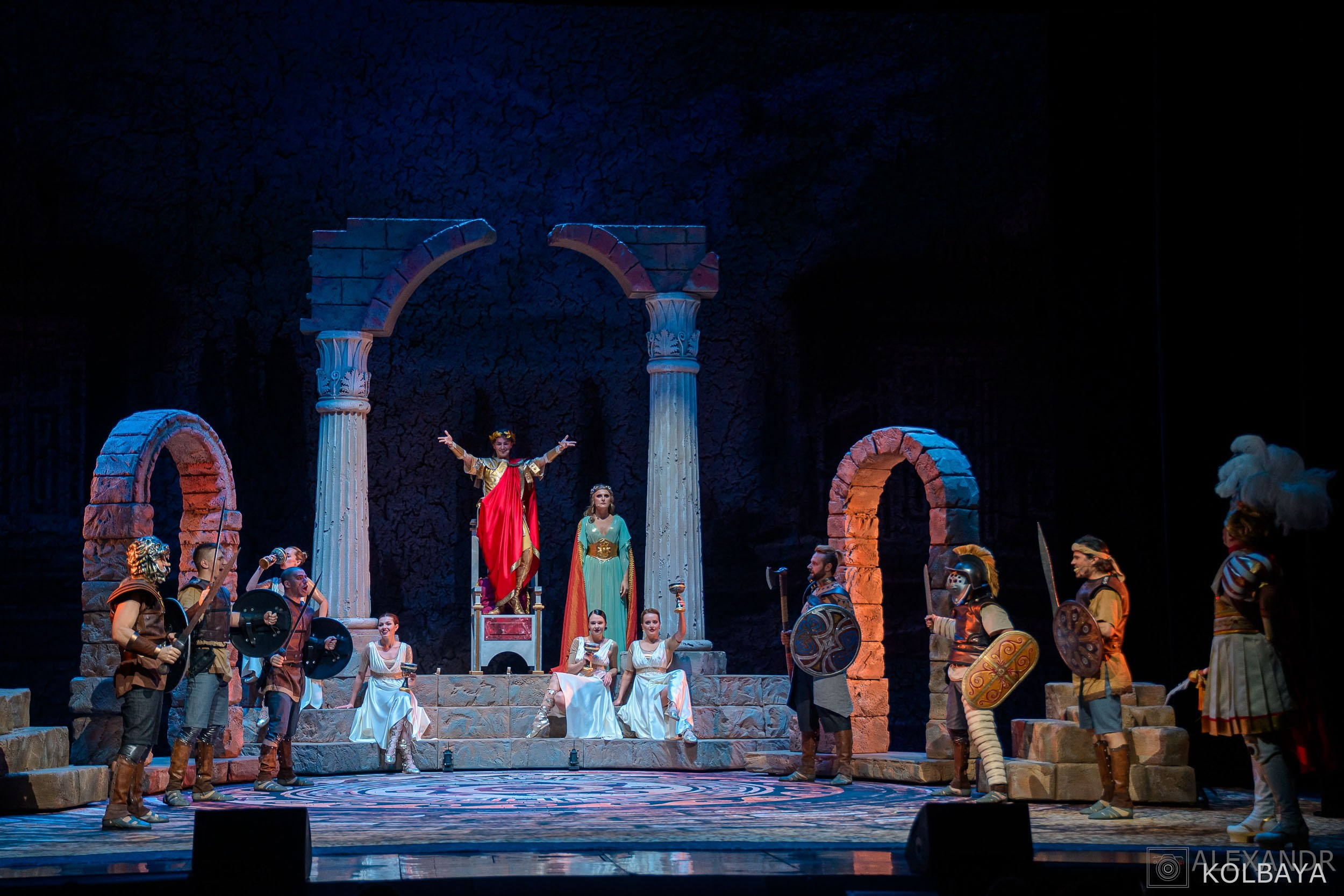 Фоторепортаж со спектакля Гладиатор в Театре Терезы Дуровой. Концертный и театральный репортажный фотограф в Москве Александр Колбая