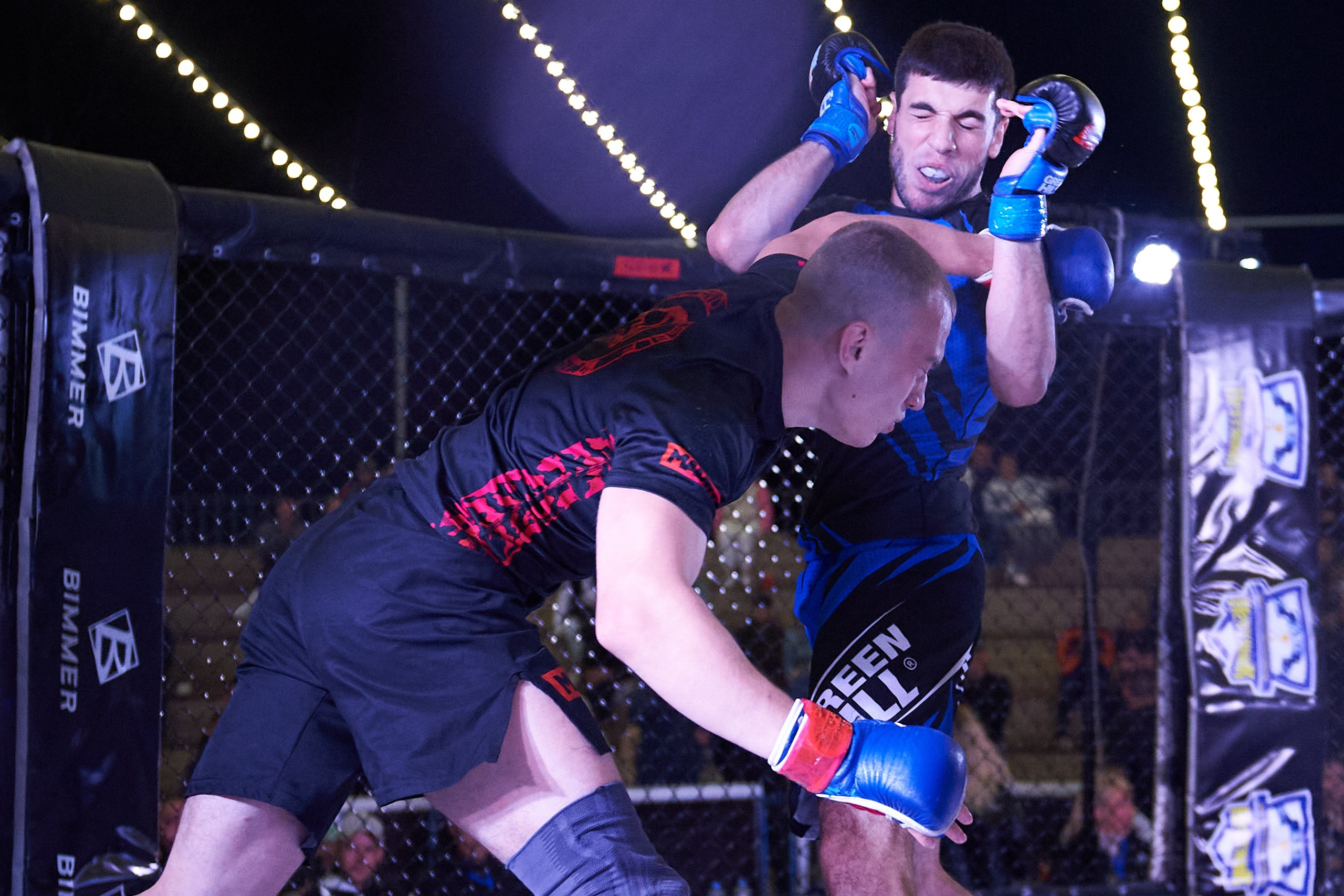 ММА. Битва на Иже-4. Спортивный репортажный фотограф в Ижевске Сергей Мерзляков